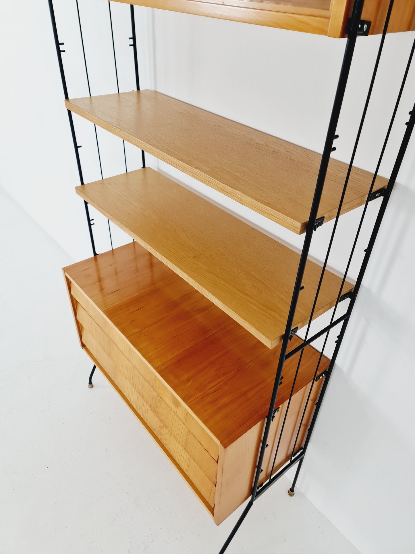 Freestanding string shelf-system unit bookcase Oak & metal by Silverschild Germany, 1950s