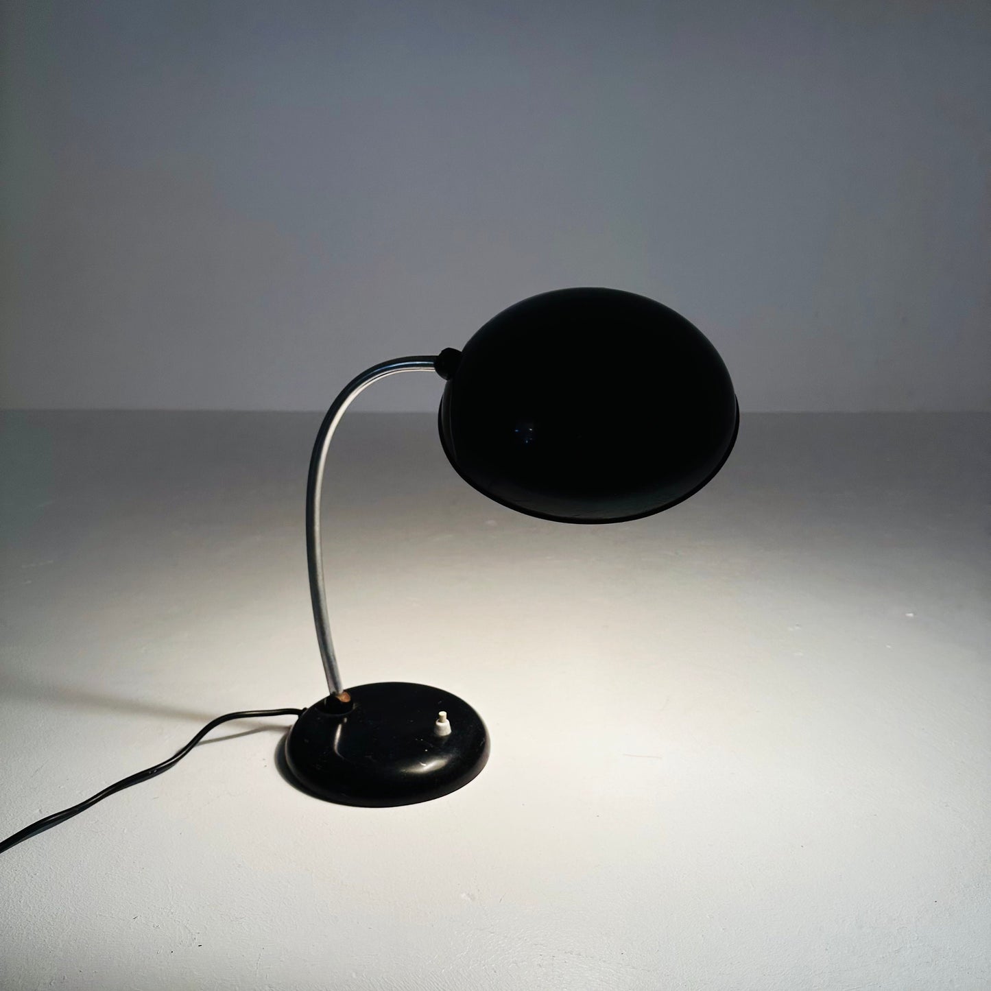 BAUHAUS COSACK Desk Lamp Reading Lamp with Gooseneck 1930.