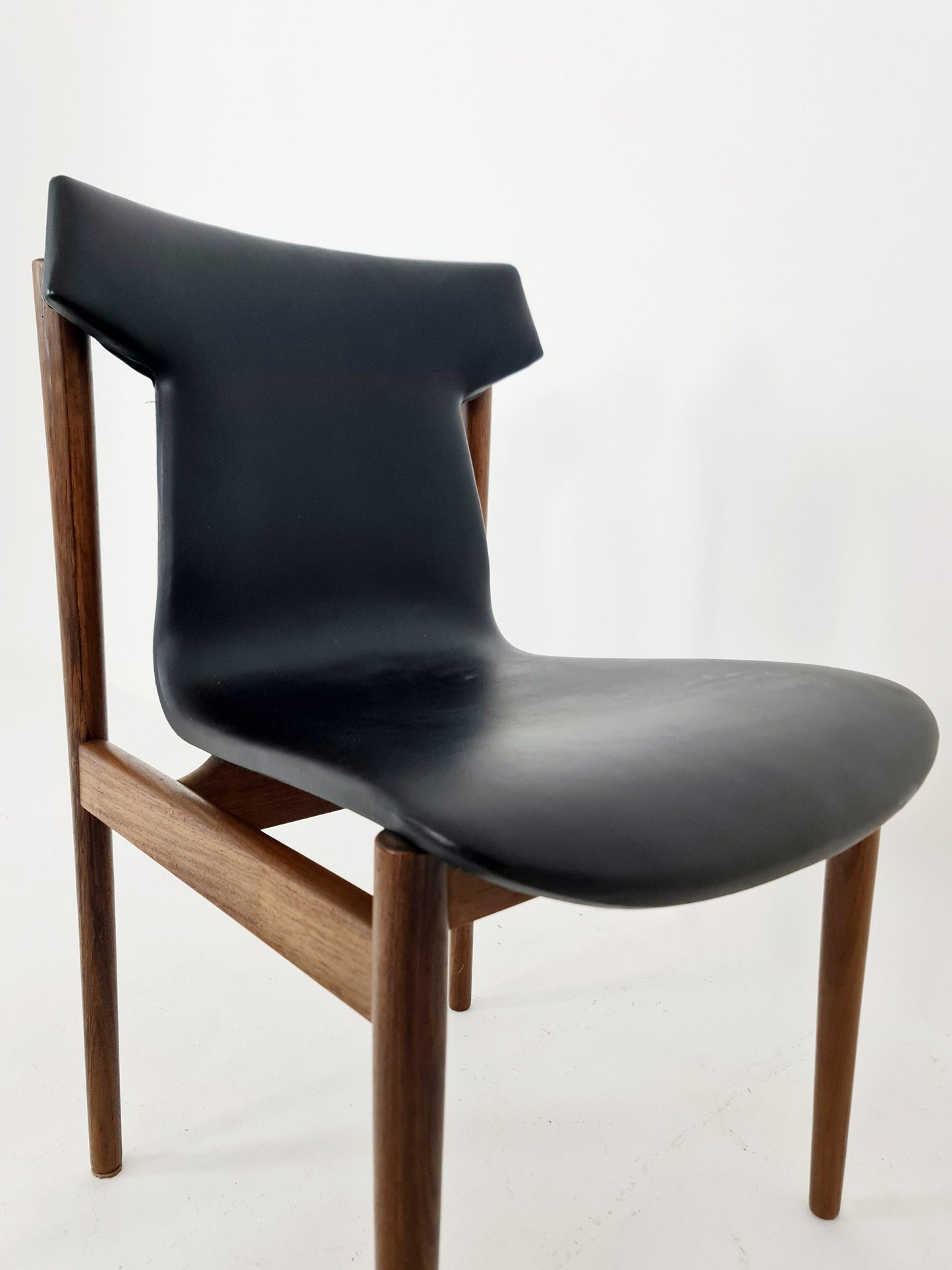 Vintage solid Rosewood dining chairs By Inger Klingenberg for Fristho Holland , 1960s, Set of 4