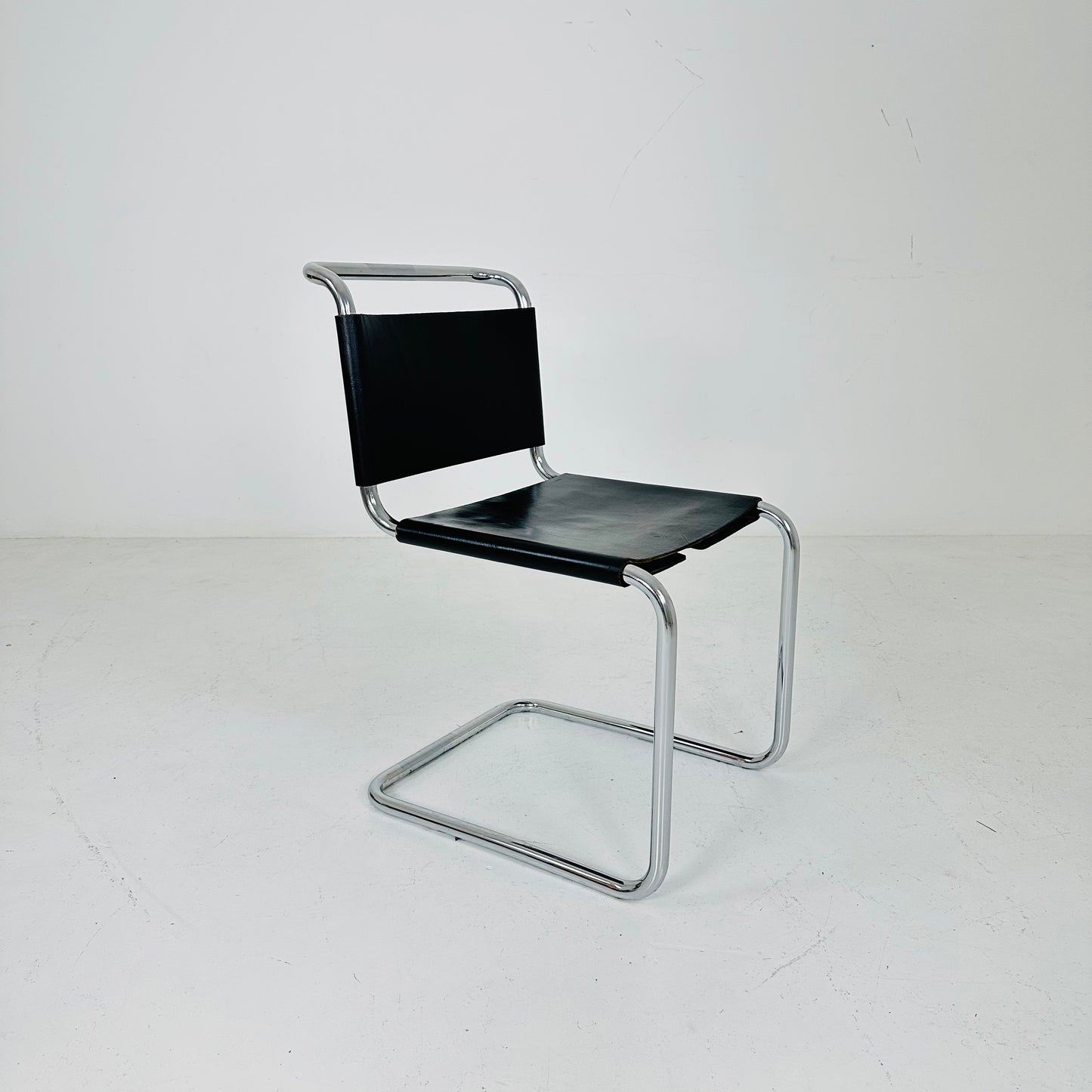 Mid century Bauhaus Spoleto black chair for Knoll by Ufficio Tecnico 1970s