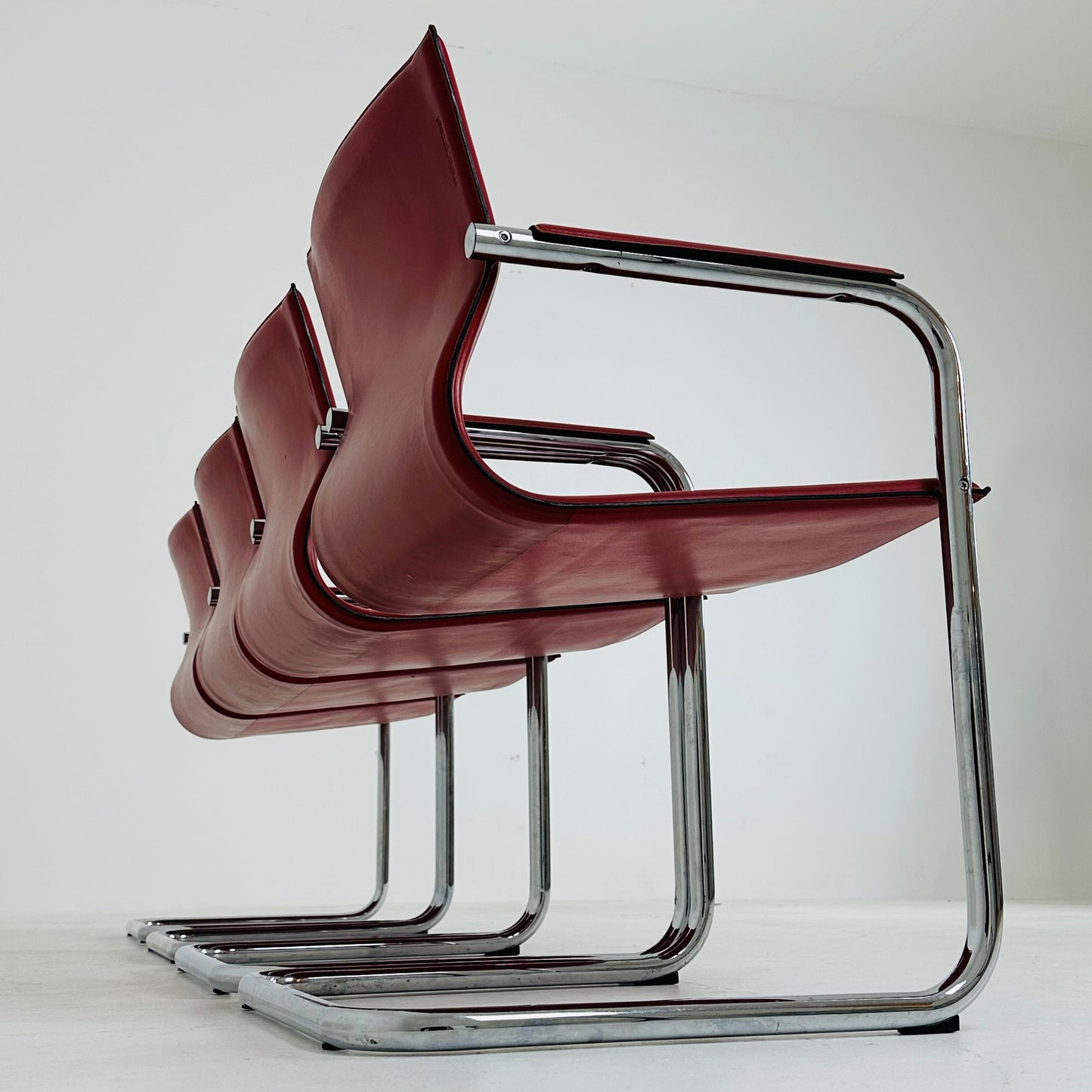 Set of 4 Italian Cantilever MG15 leather Armchairs by Matteo Grassi, 1970s