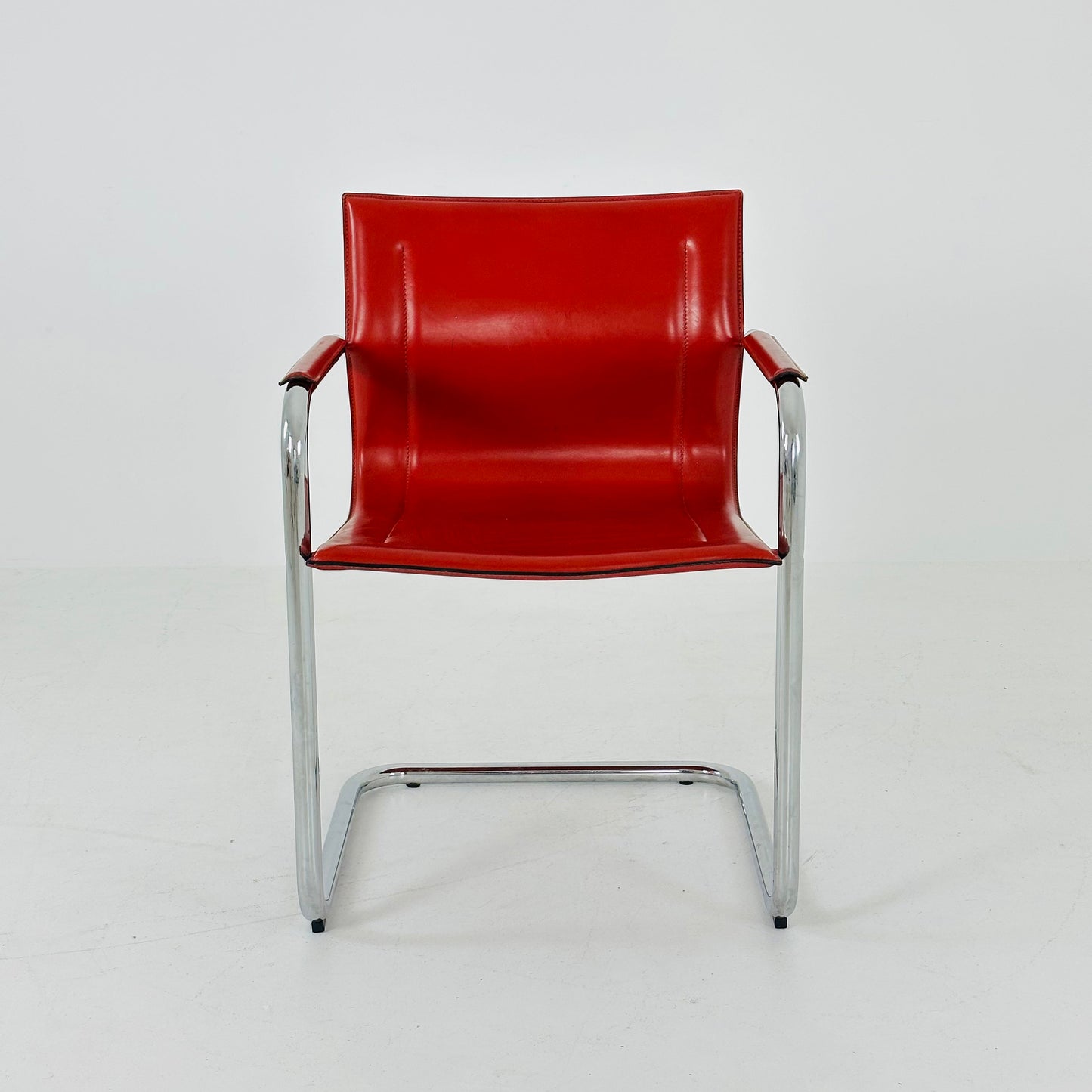 Mid century Italian Cantilever MG15 leather Armchair by Matteo Grassi, 1970s