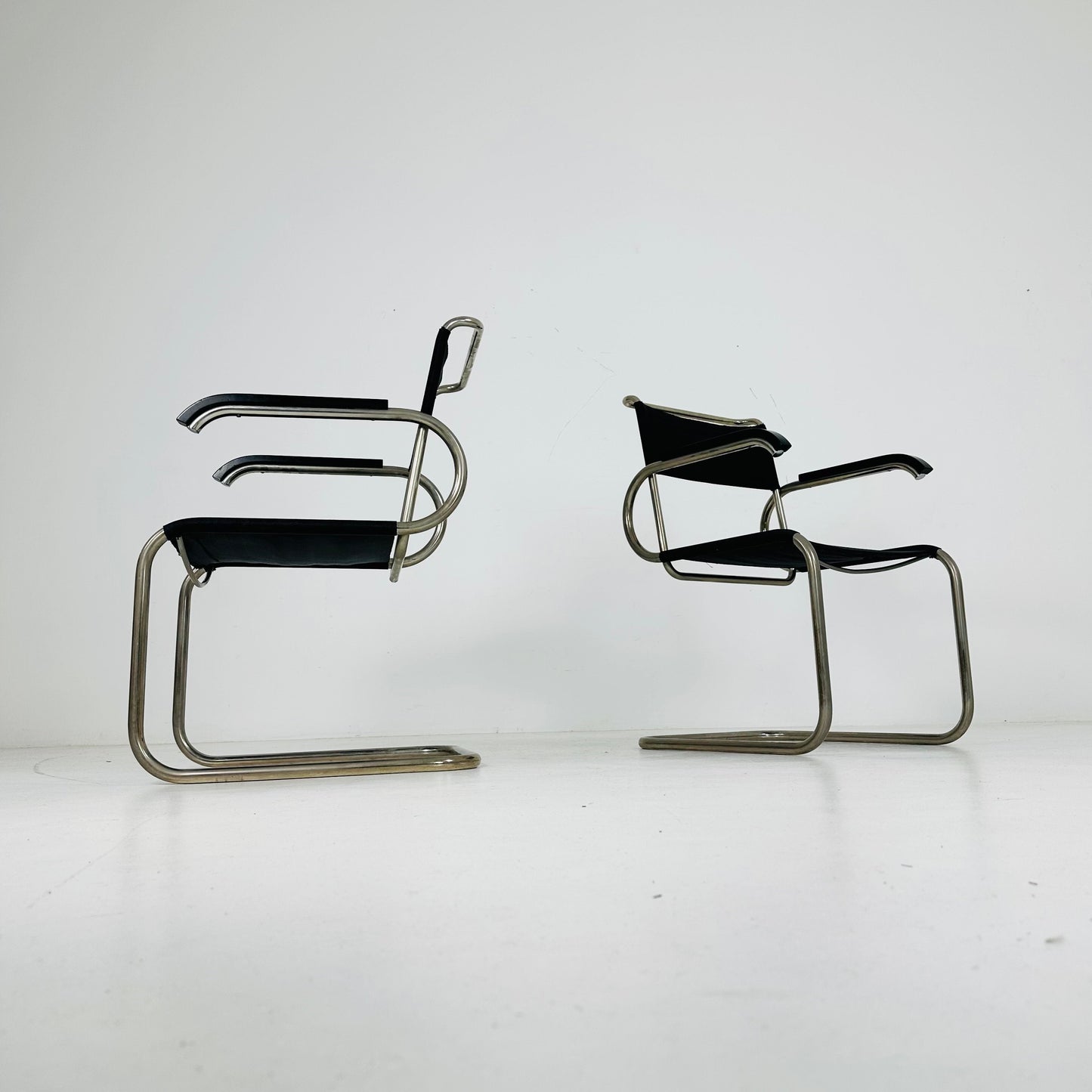 Set of 2 Marcel Breuer Bauhaus Cantilever D40 Chais By Tecta 1960s