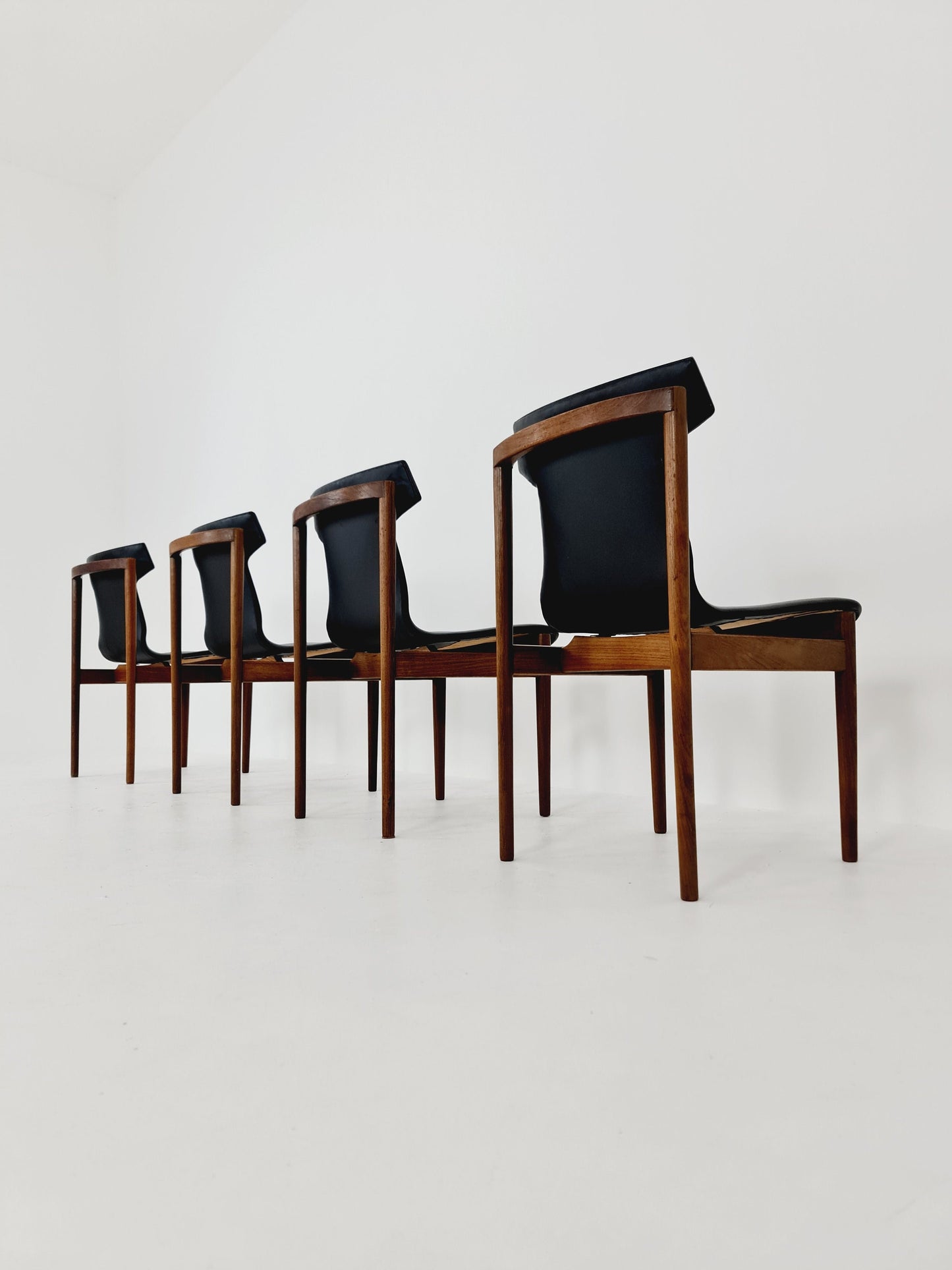 Vintage solid Rosewood dining chairs By Inger Klingenberg for Fristho Holland , 1960s, Set of 4