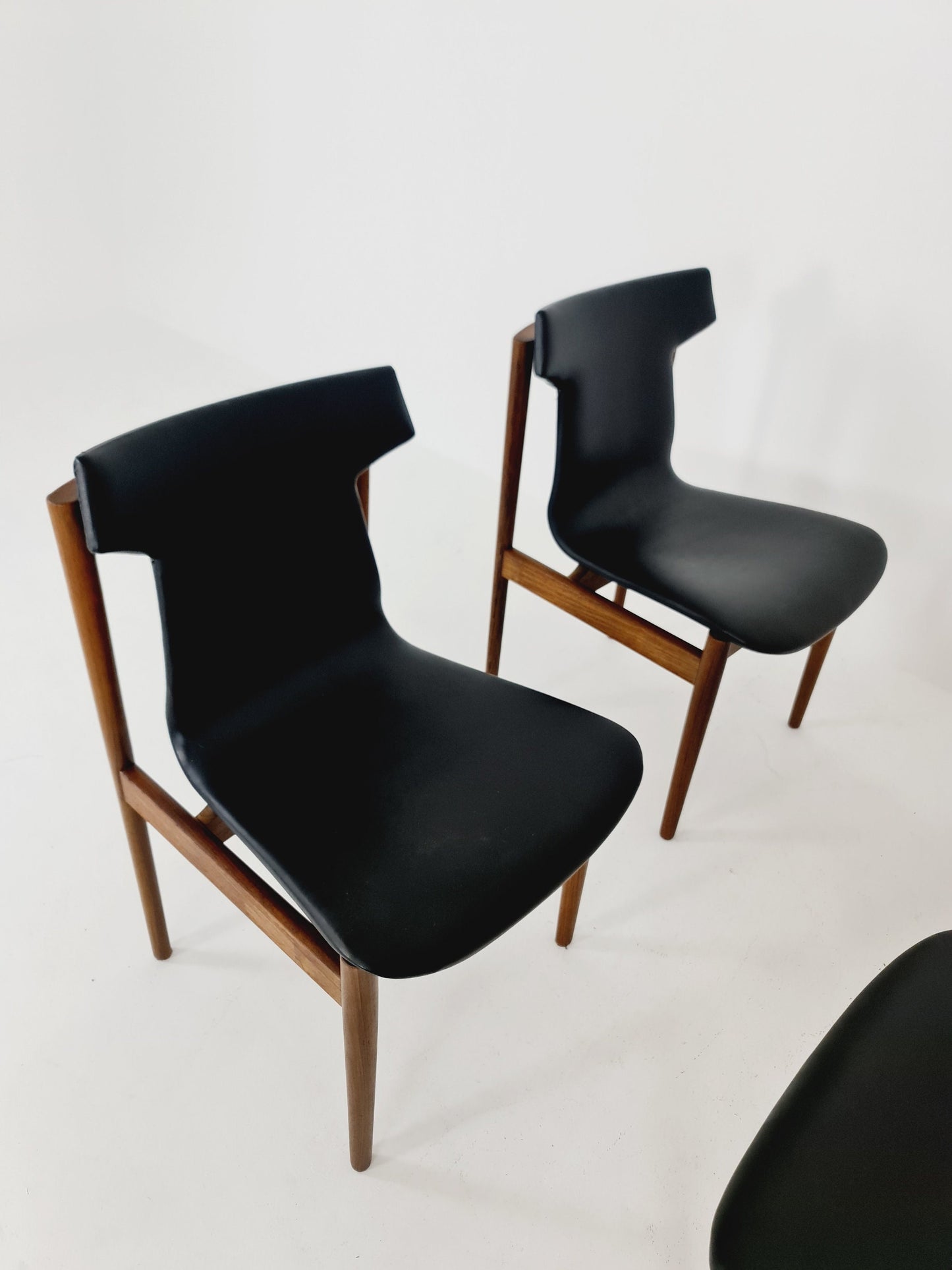 Vintage solid Rosewood dining chairs By Inger Klingenberg for Fristho Holland , 1960s, Set of 4