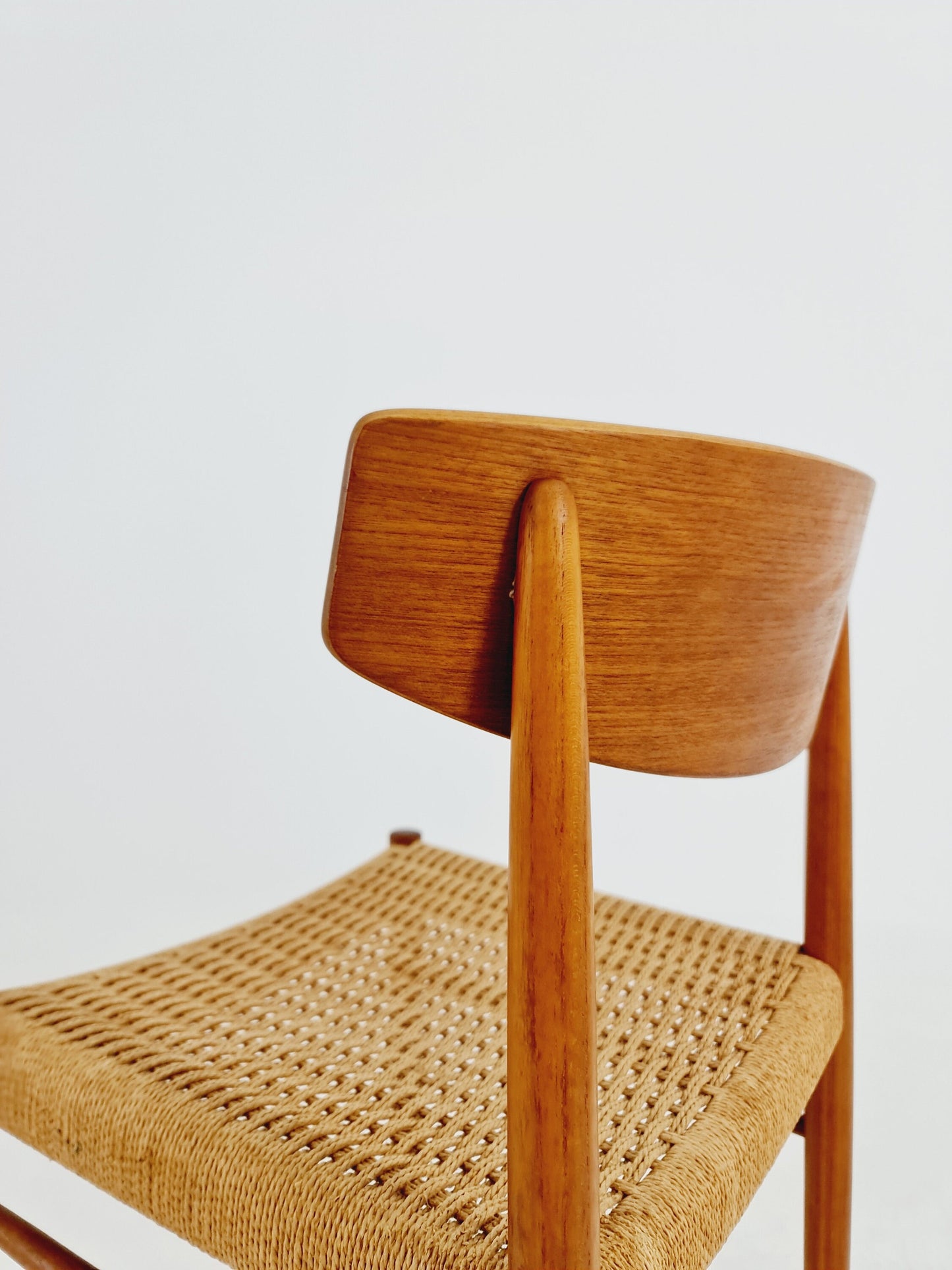 Danish teak & danish cord dining chair by A.M Mobler modell 501 1960s,