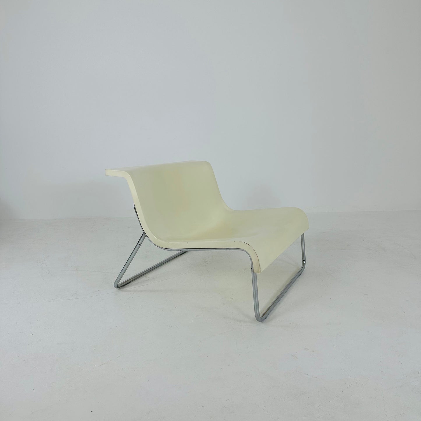 White Form Lounge Chair by Piero Lissoni for Kartell Italy 1990s