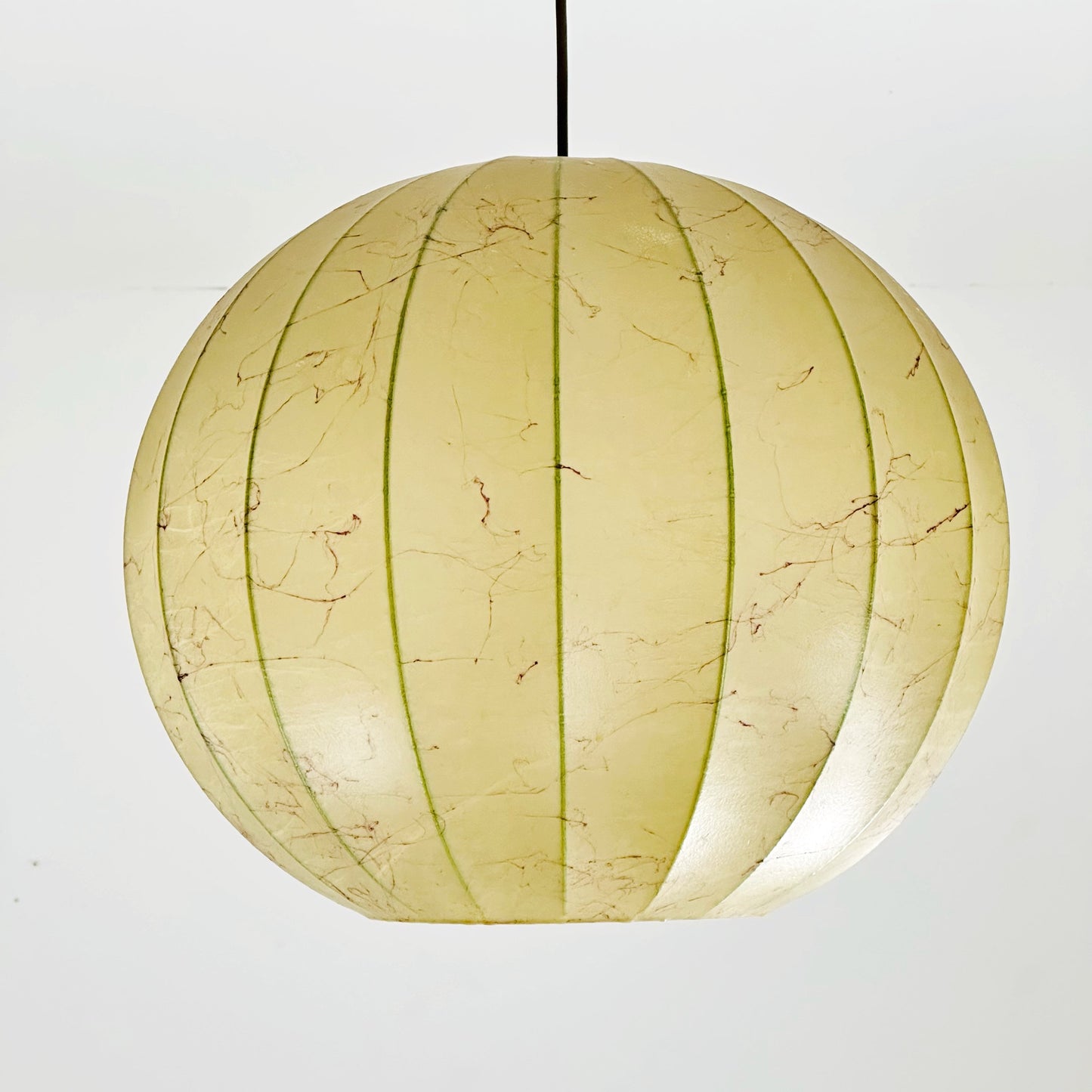 Big Space age pendant lamp by Designer Achille & Pier Giacomo Castiglioni : Bovezzo (Italy)