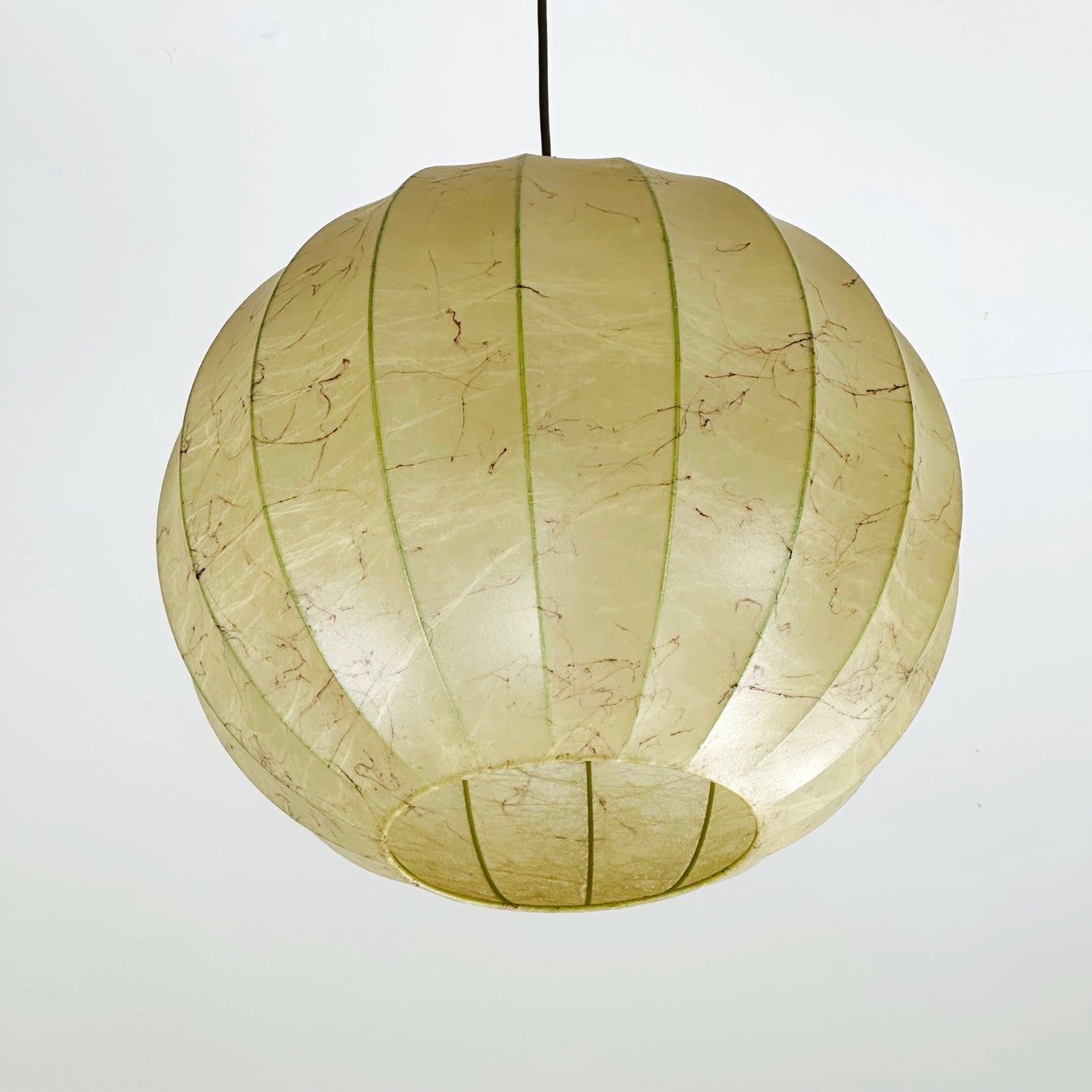 Big Space age pendant lamp by Designer Achille & Pier Giacomo Castiglioni : Bovezzo (Italy)