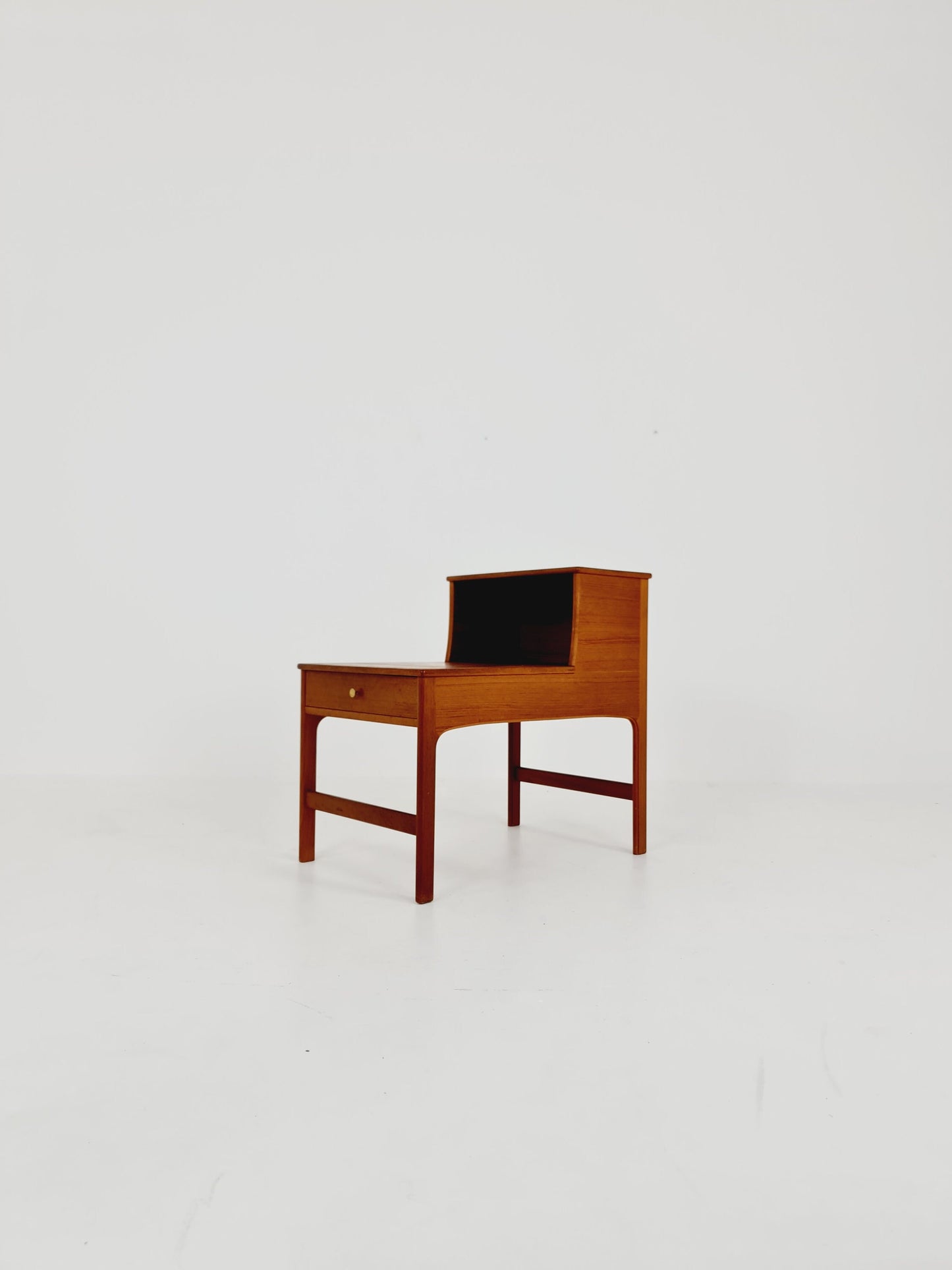 Rare Midcentury Swedish teak side table, nightstand by Yngvar Sandström by Säflle Möbelfabrik, 1960s