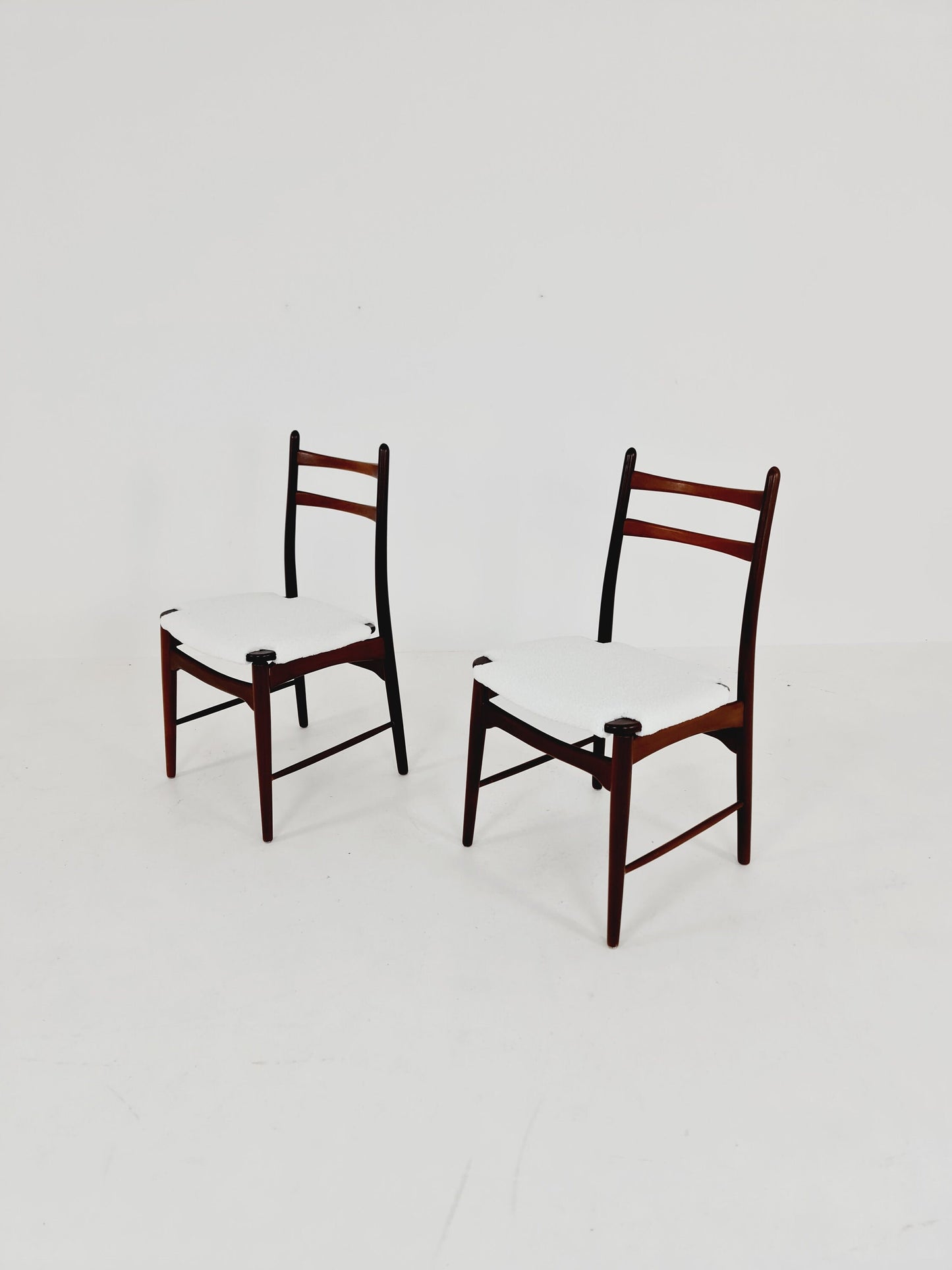 German teak & Teddy Fabric dining chair by Georg Leowald for wilkhan 1960s,set of 2