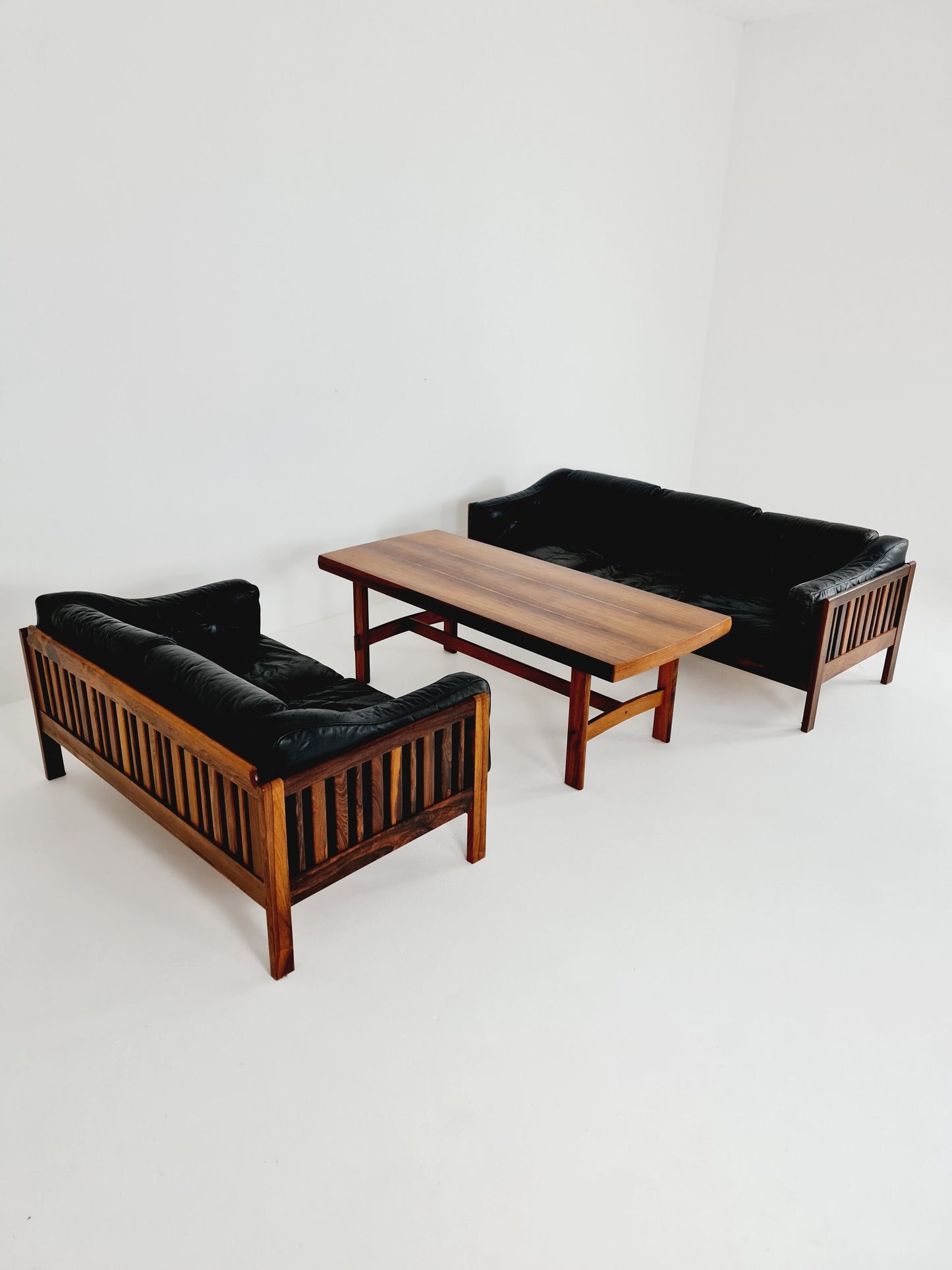 Mid Century Scandinavian Midcentury Rosewood lounge sofa ground 2, 3 & table by Ingvar Stockum "Monte Carlo", 1965