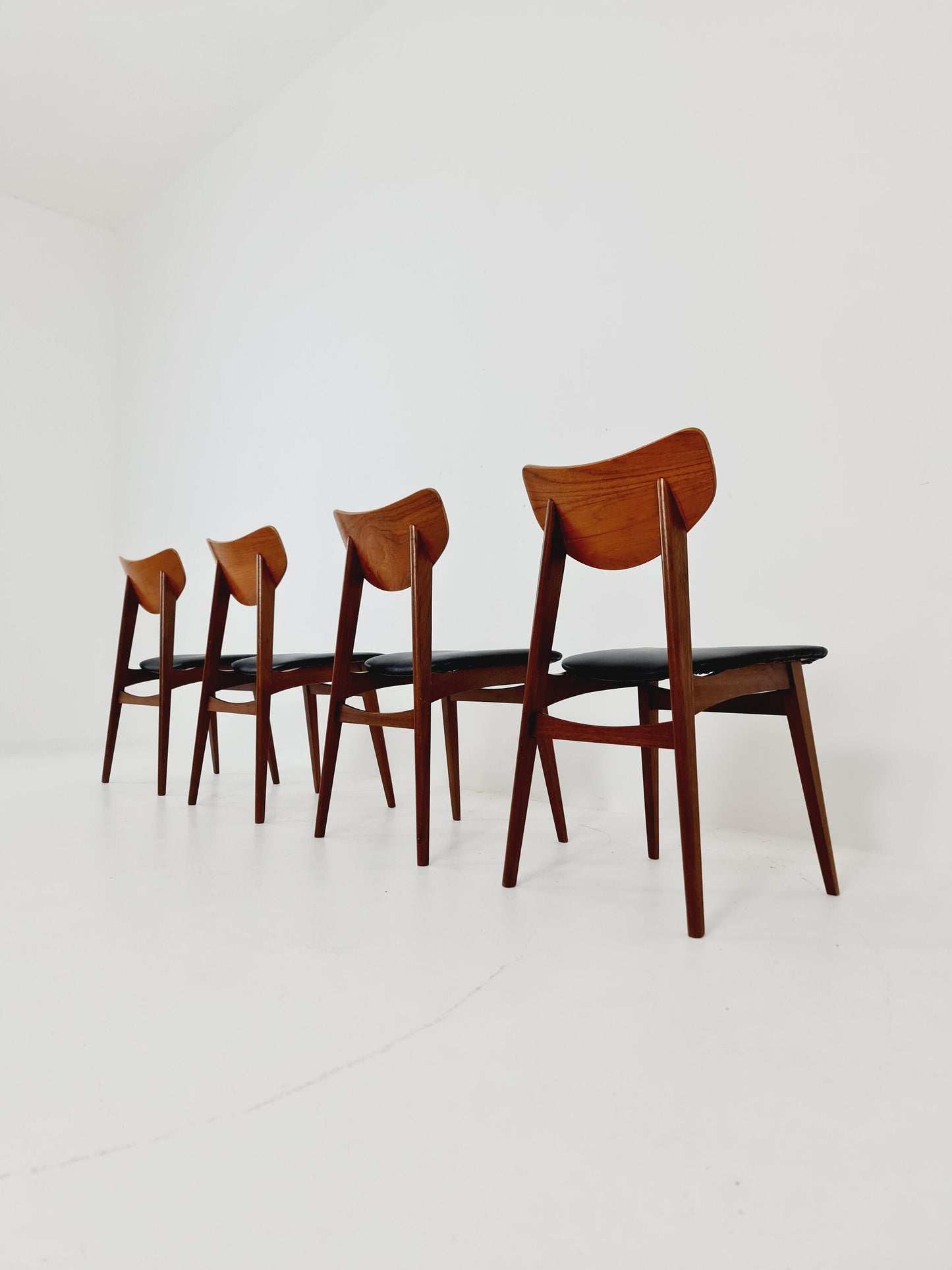 Vintage Danish solid teak dining butterfly Chairs nu Farsturp, 1960s, Set of 4