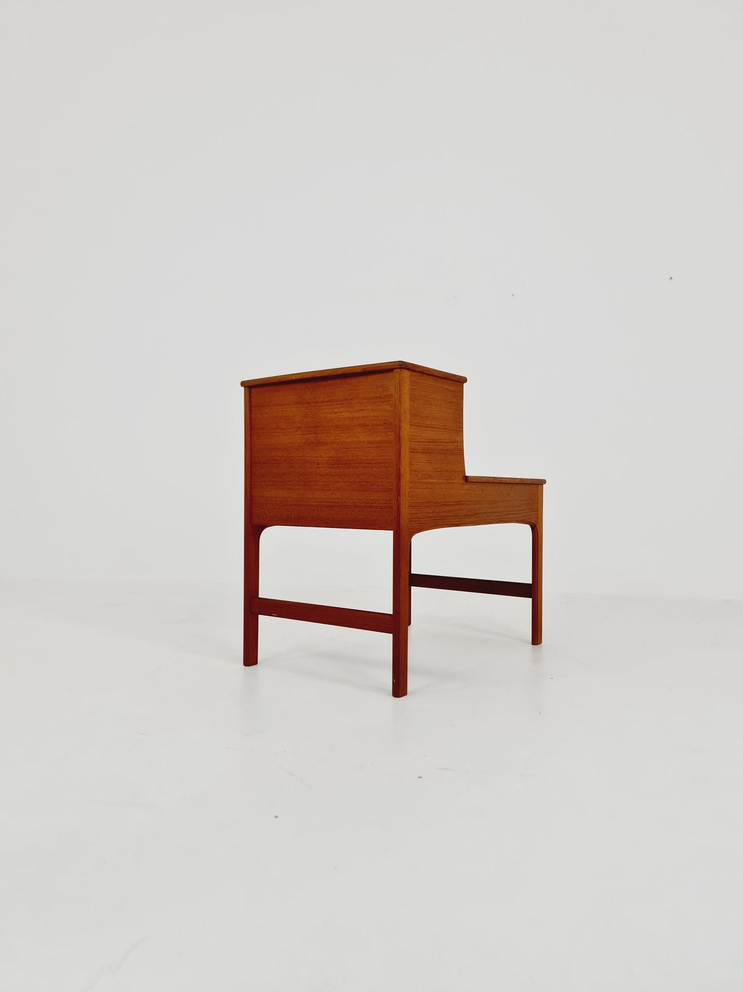 Rare Midcentury Swedish teak side table, nightstand by Yngvar Sandström by Säflle Möbelfabrik, 1960s
