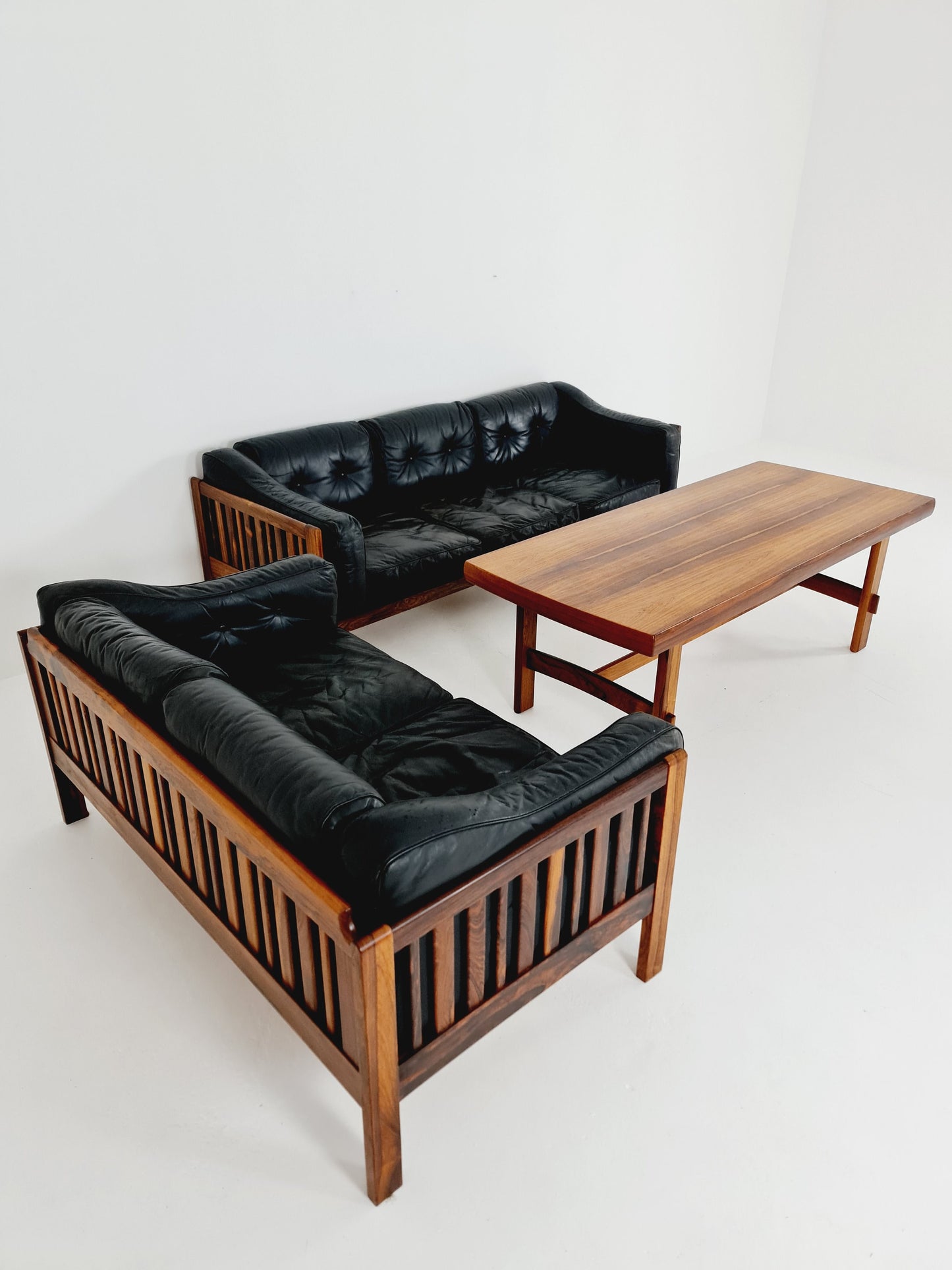 Mid Century Scandinavian Midcentury Rosewood lounge sofa ground 2, 3 & table by Ingvar Stockum "Monte Carlo", 1965