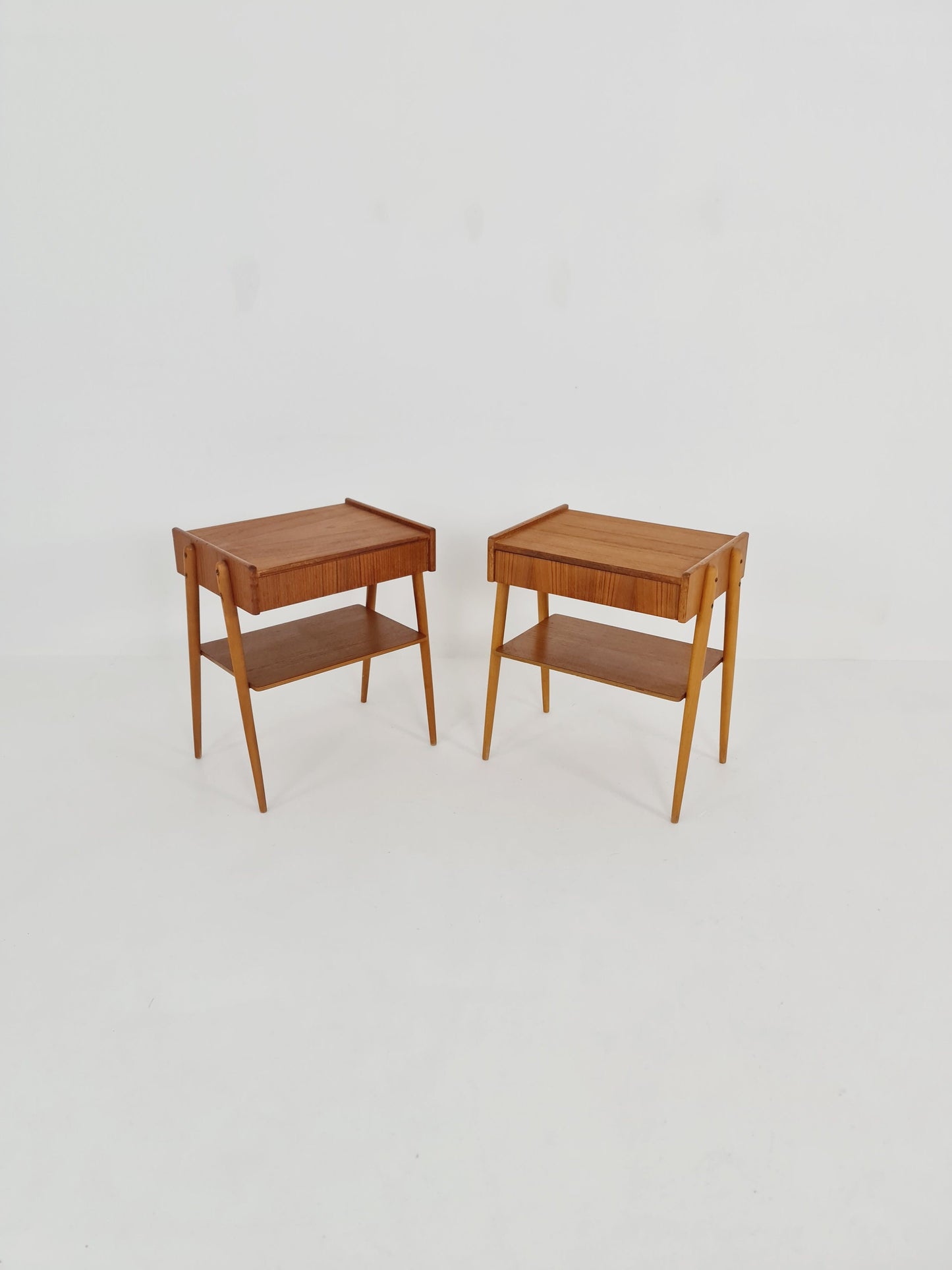 Pair of Swedish Midcentury Teak Vintage Side table/ Bedside table/ Night stand by Carlström & Co, 1960s
