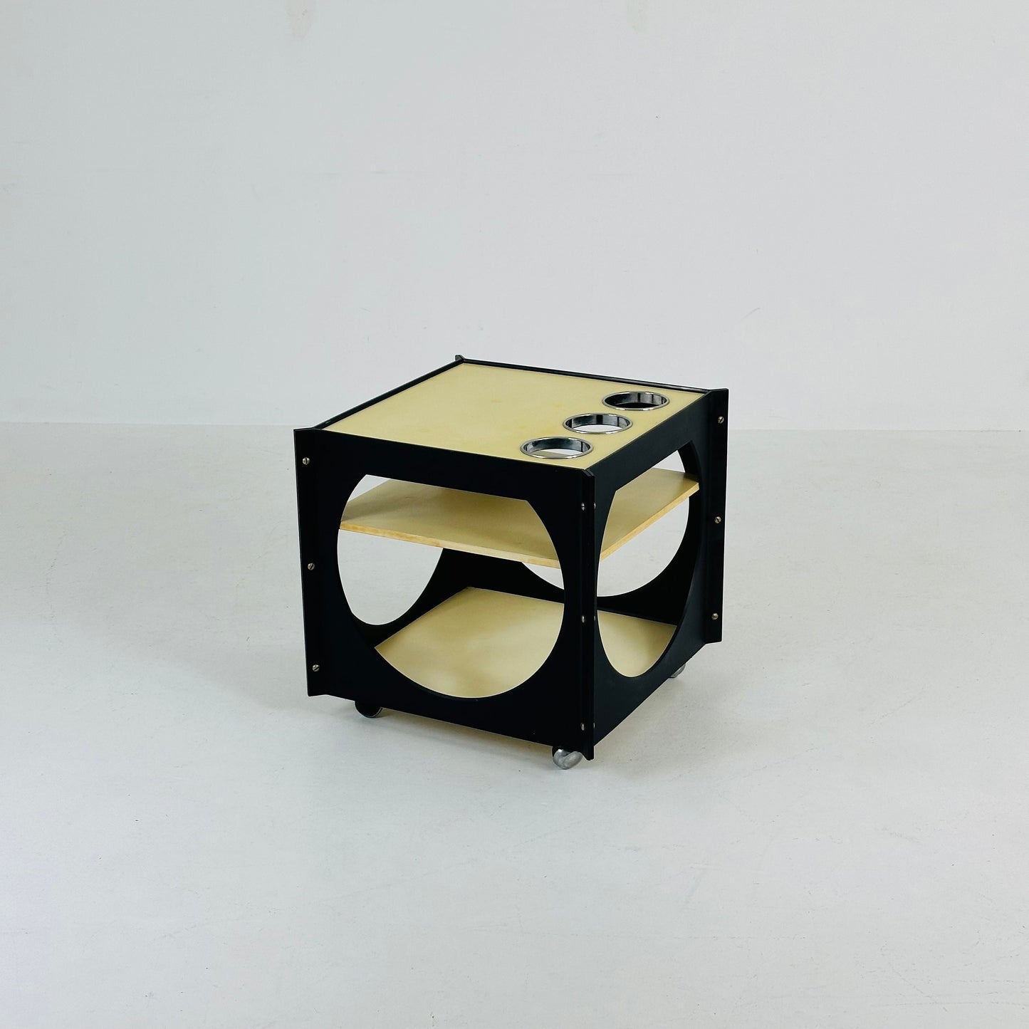 Space Age beige and Black Vintage Plastic Bar Cart/trolley made in Germany 1970s