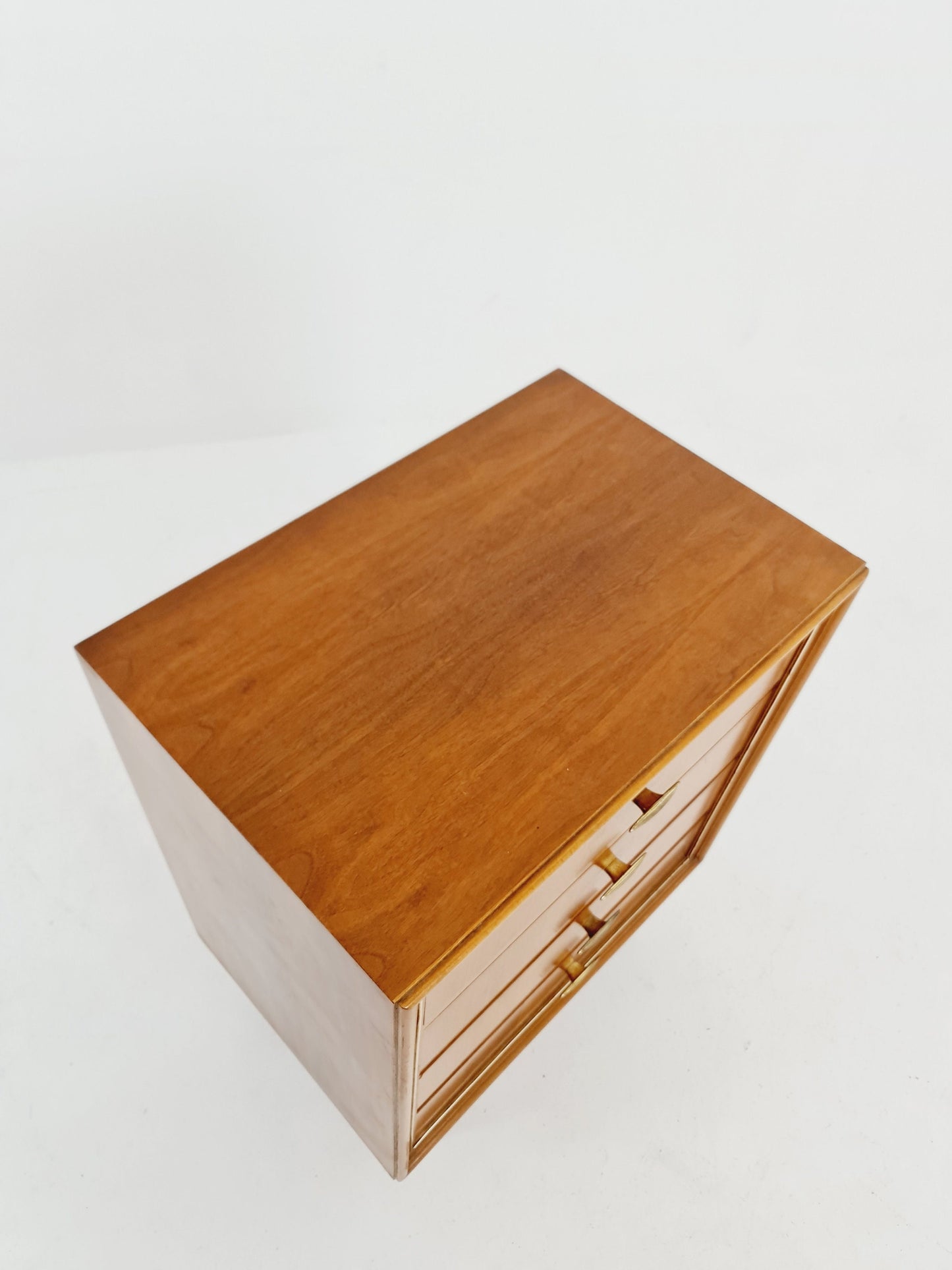 Midcentury German Walnut chest of drawers / 4 drawers cabinet by Greive NR 5 , 1960s