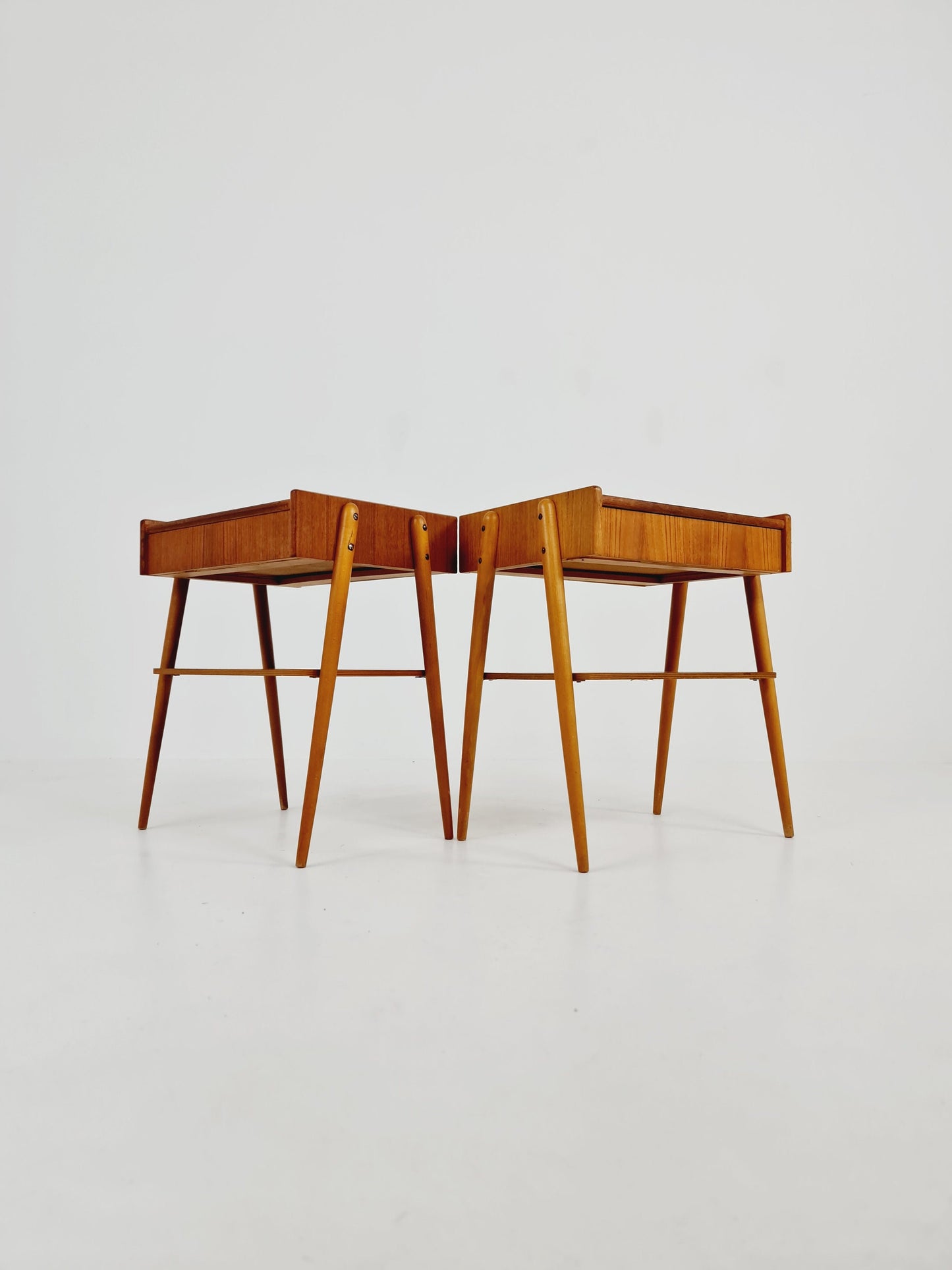 Pair of Swedish Midcentury Teak Vintage Side table/ Bedside table/ Night stand by Carlström & Co, 1960s