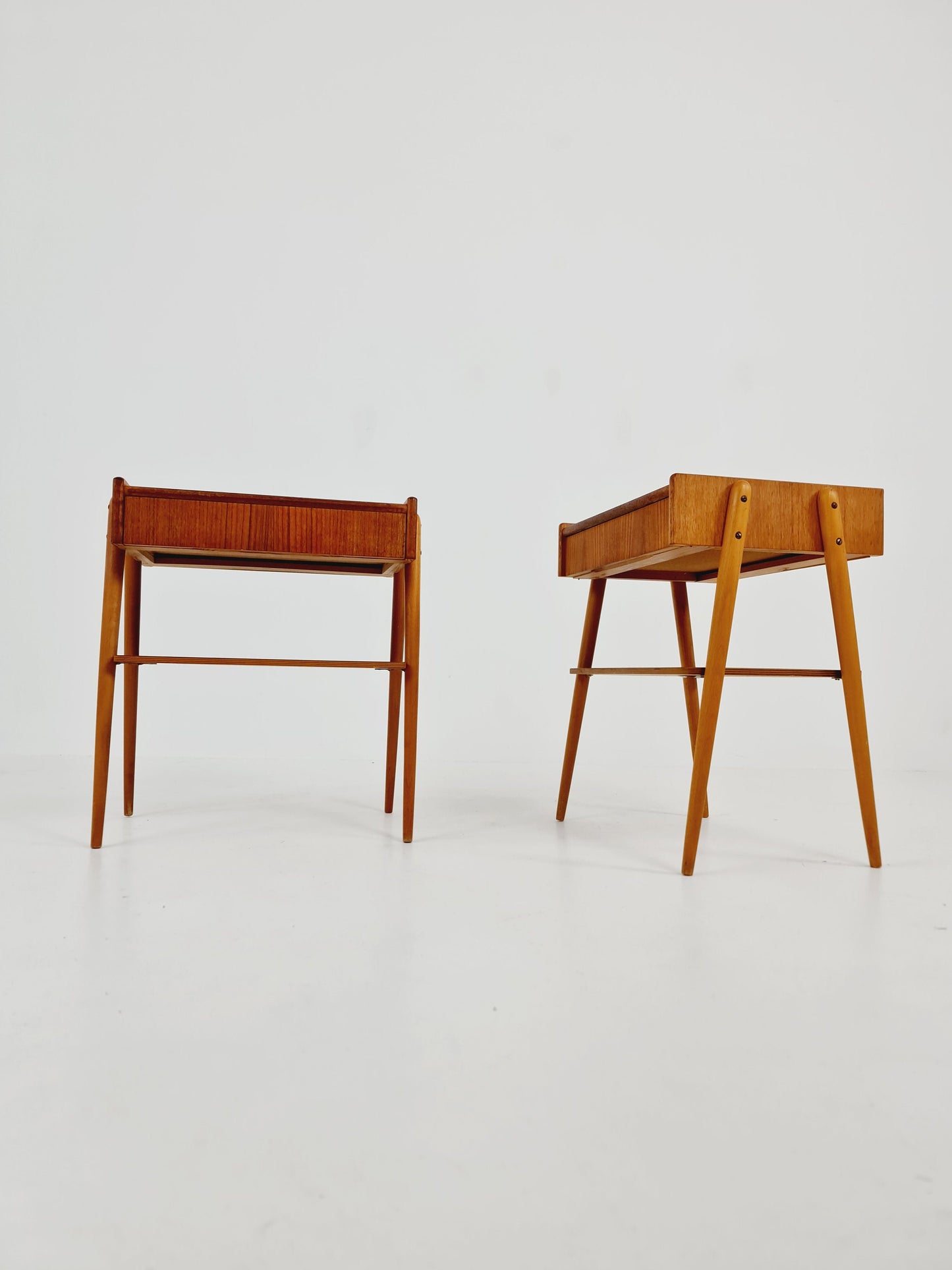 Pair of Swedish Midcentury Teak Vintage Side table/ Bedside table/ Night stand by Carlström & Co, 1960s