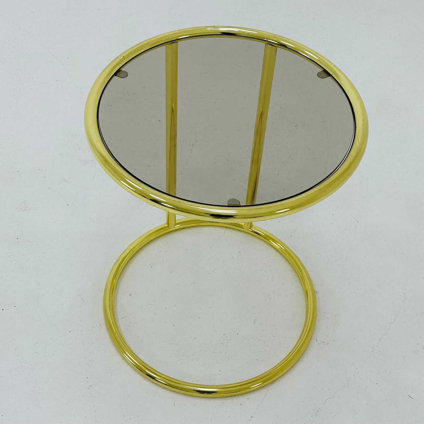 BauHaus Round golden chrome & Glass side table Eileen style , 1980s
