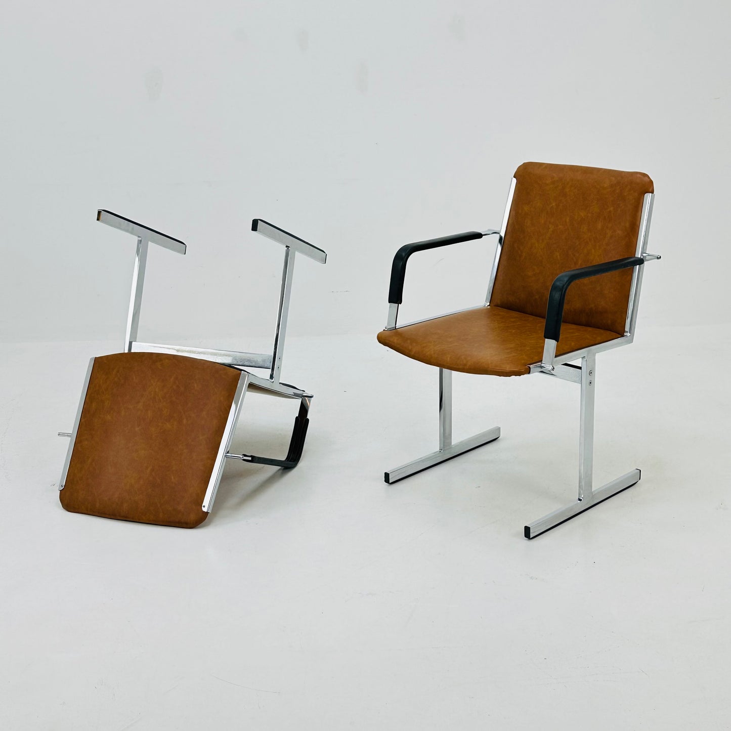 Set of 2 mid century Bauhaus armchairs by Dieter Knoll 1980s Germany