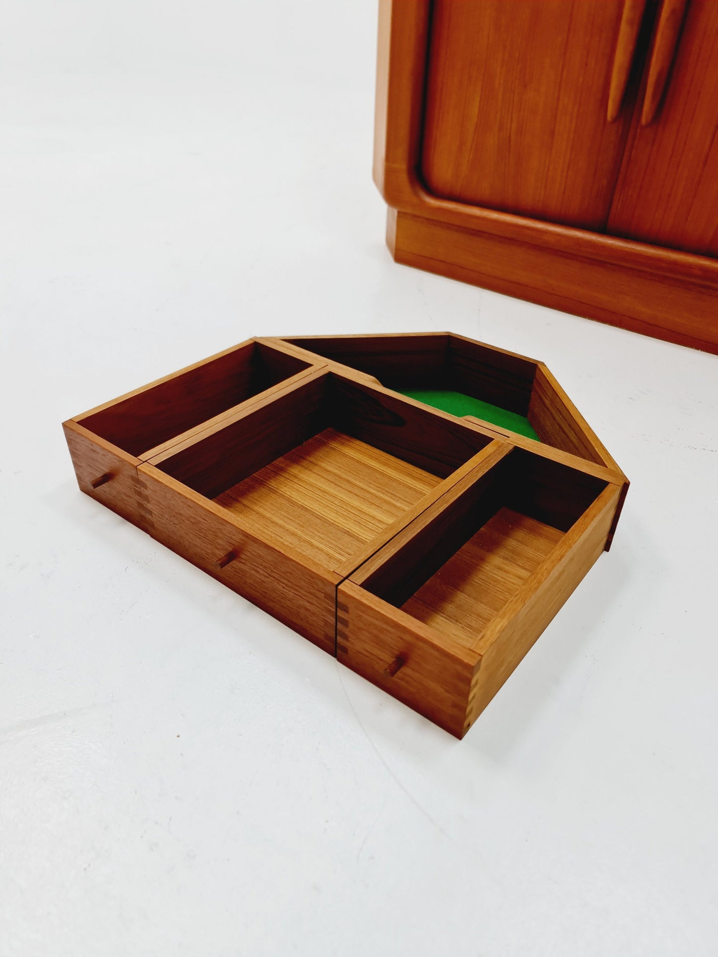 Mid Century Modern danish corner cabinet teak By Dyrlund , 1960s