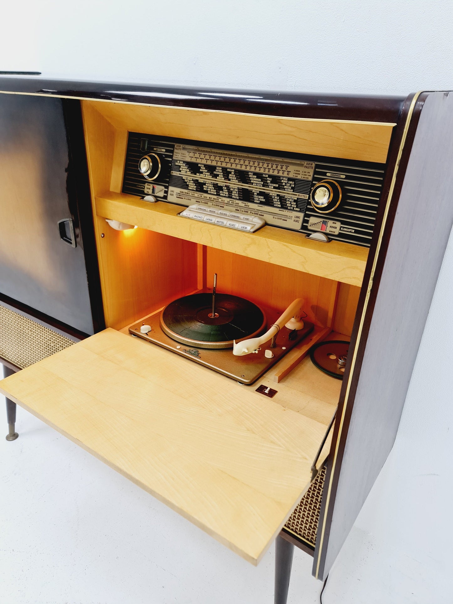 Mid Century Modern German record player, radio by Siemens , 1950s