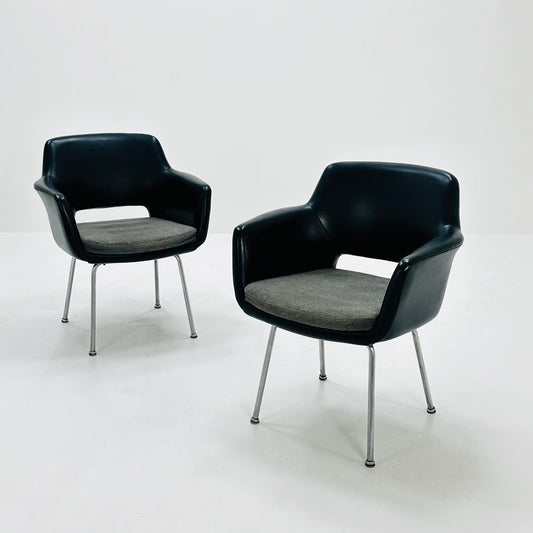 set of 2 Mid century Olli Mannermaa black Leather Kilta armchair by Eugen Schmidt & Cassina Martela 1970s