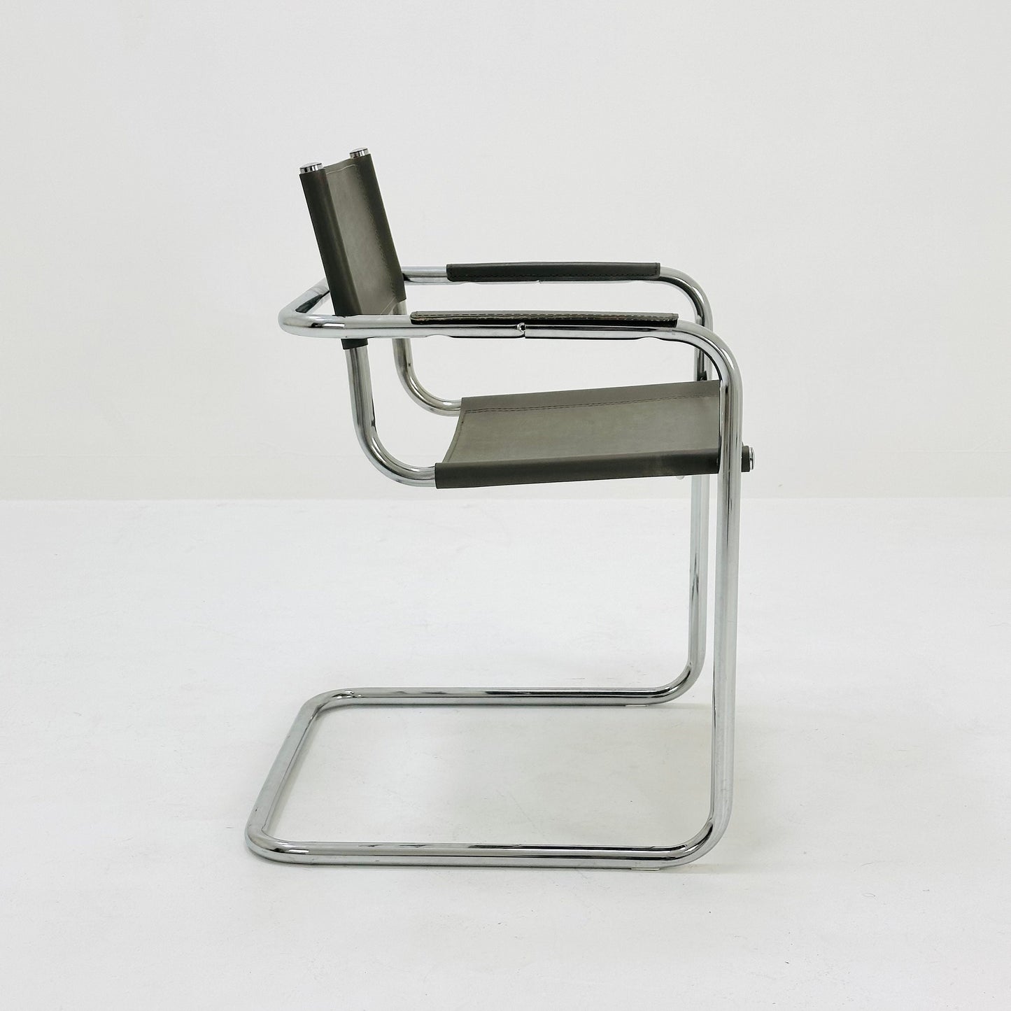 1 of 2 Model Studi chair by Mart Stam & Marcel Breuer 1970s