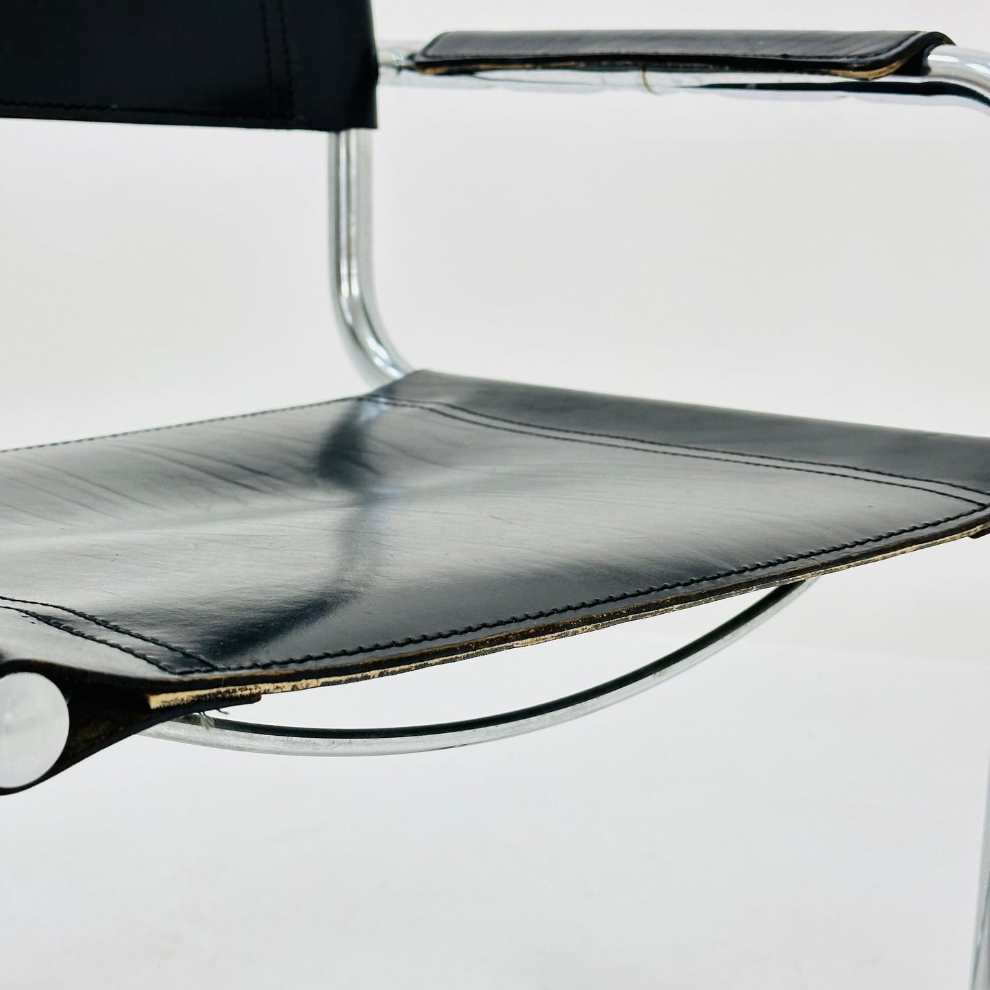 1 of 6 Mid Century iconic Mart Stam S34 armchair / Bauhaus chrome tube steel and leather / 80s vintage cantilever chair s43