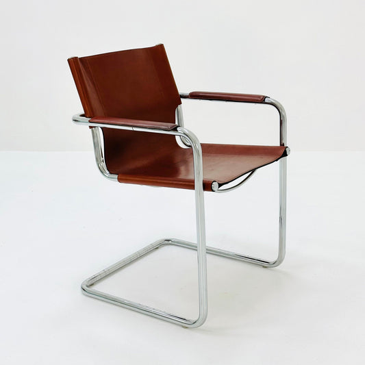 Bauhaus Matteo Grassi visitor chair in congac leather 1980s Italy