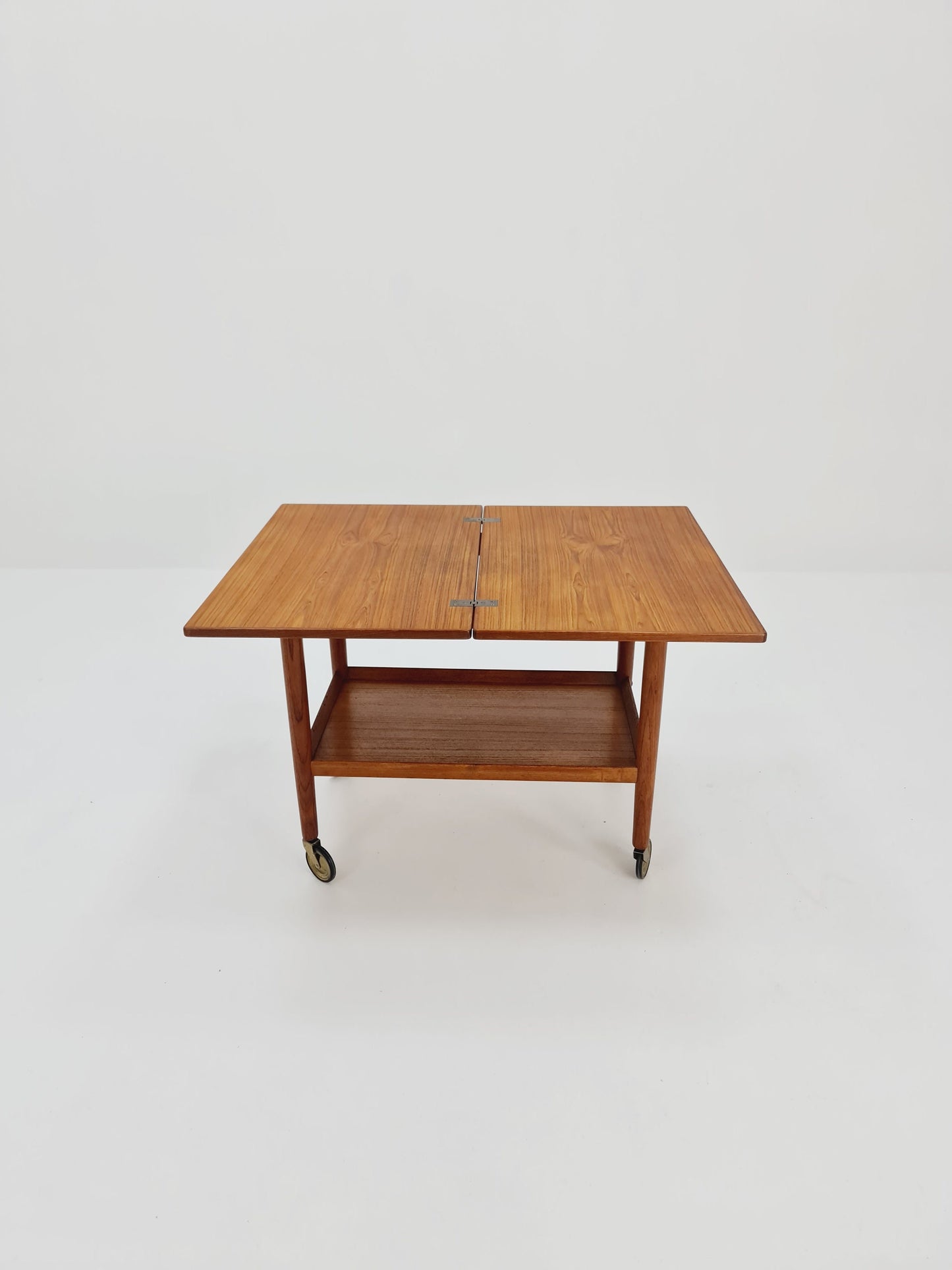 Vintage mid century danish trolley in teak By Grete jalk for Poul Jeppesens , 1960s