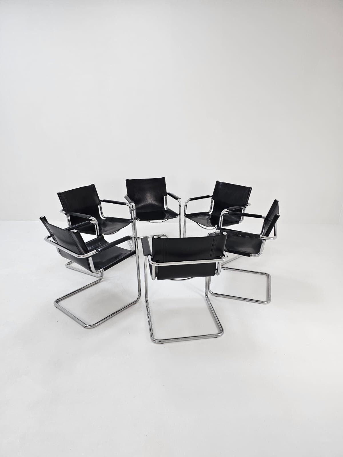 Set of 6 Matteo Grassi visitor chairs in black leather Italy 1980s