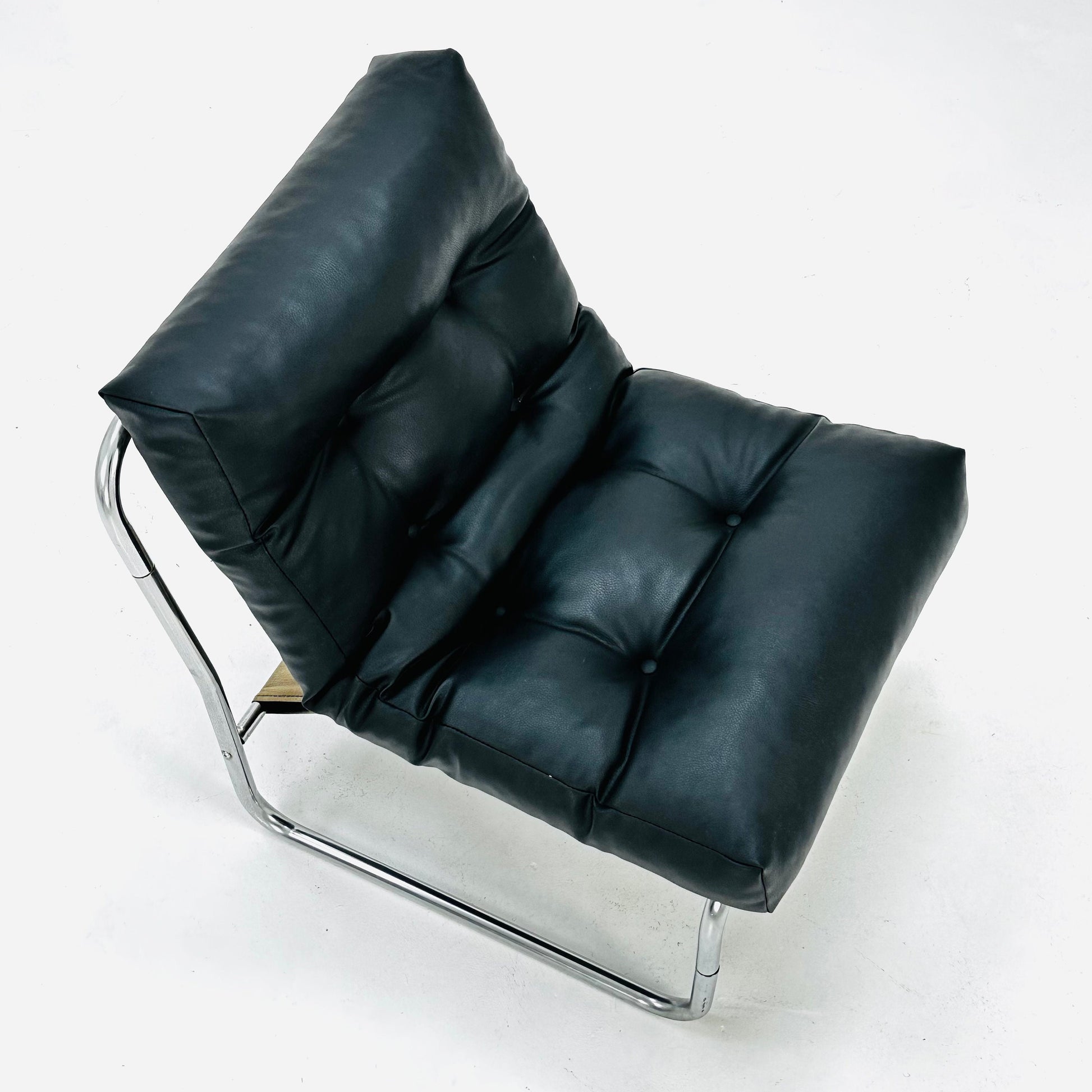 Model Pixi leather lounge chair by Gillis Lundgren for Ikea, 1970s