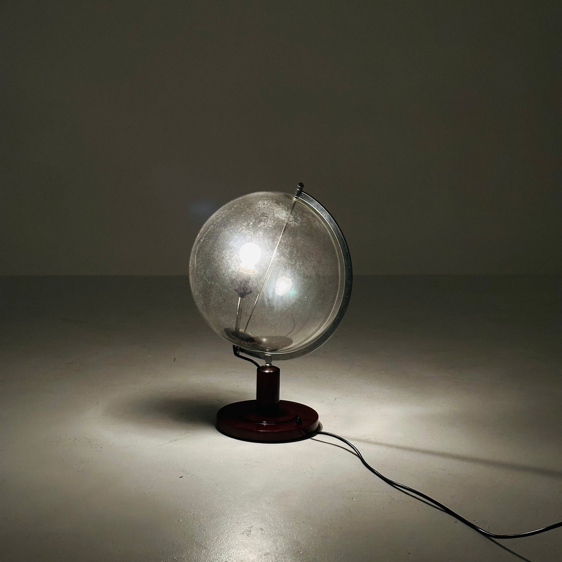 Mid century globe table lamp made of wood, metal & glass 1970s