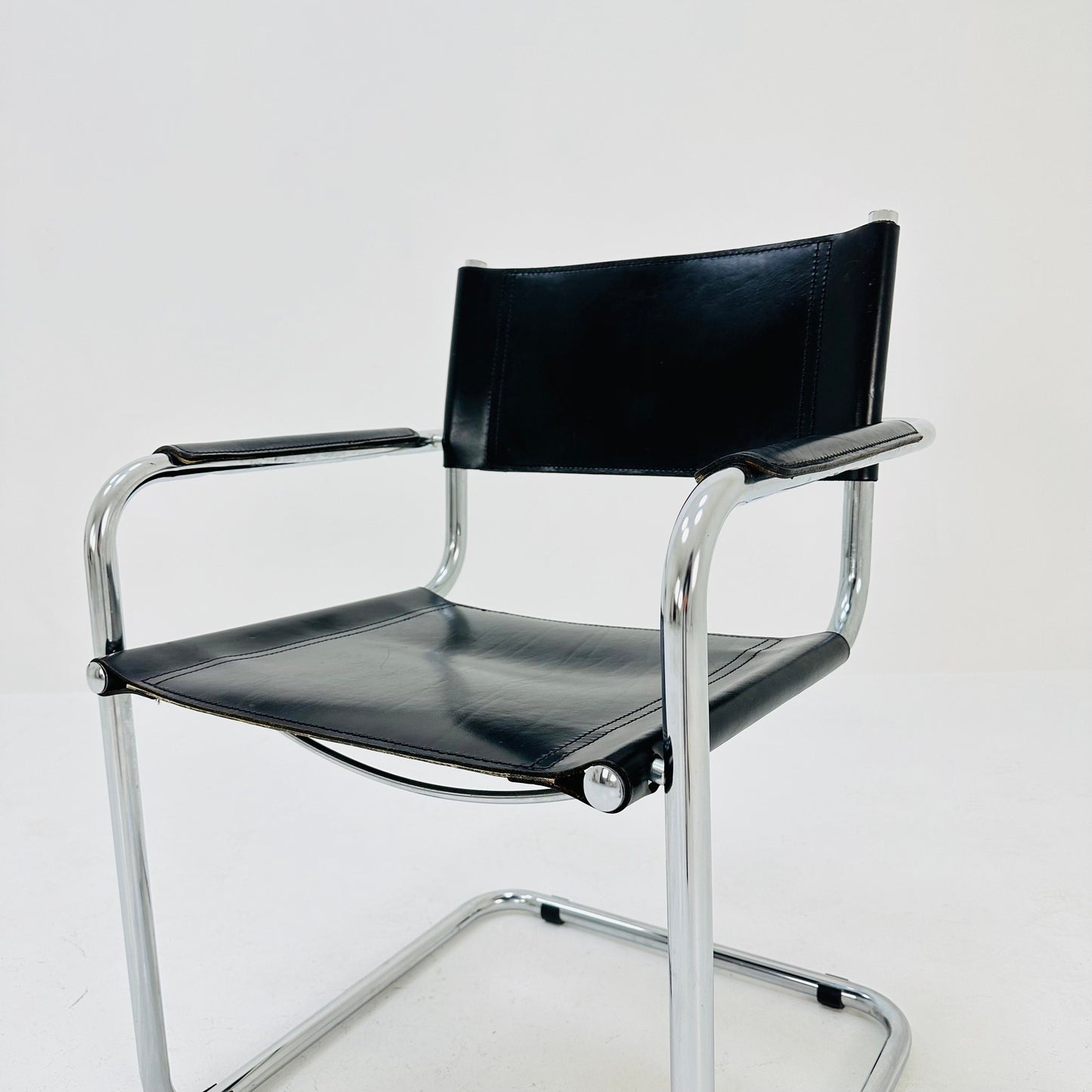 1 of 6 Mid Century iconic Mart Stam S34 armchair / Bauhaus chrome tube steel and leather / 80s vintage cantilever chair s43