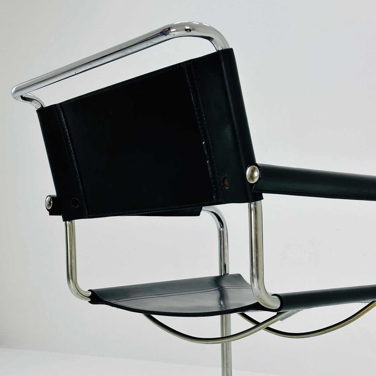 Set of 2 black S34 tubular steel chairs by Mart Stam for Jox Interni - 1970s