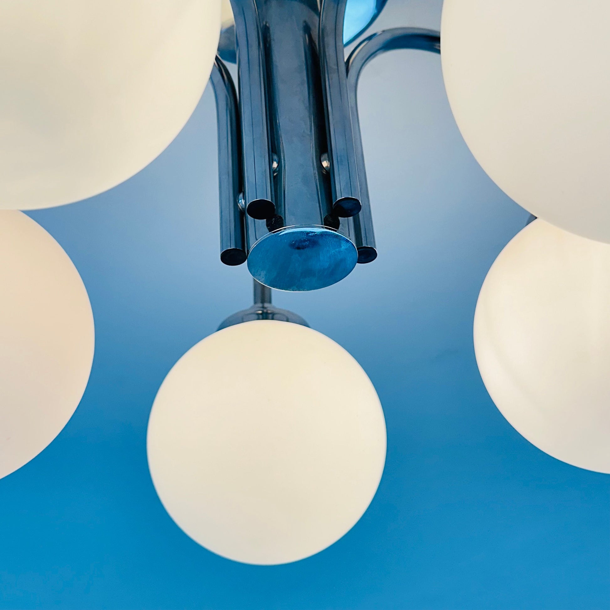 Chrome-plated Atomic Sputnik chandelier with white glass balls, Temde, Switzerland 1970s