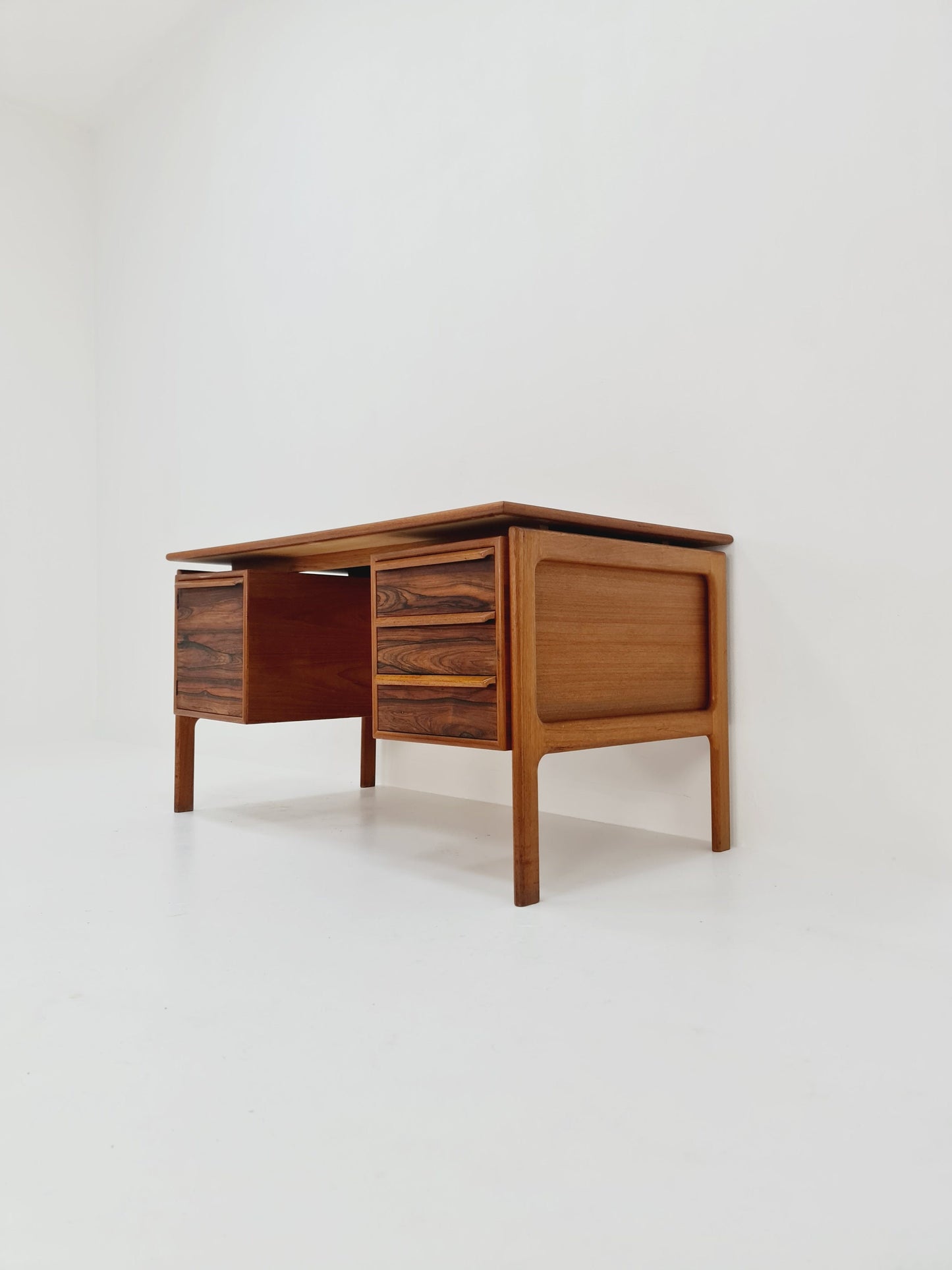 Danish vintage teak & Palisander by Arne Vodder for GV Møbler, Denmark, 1960s