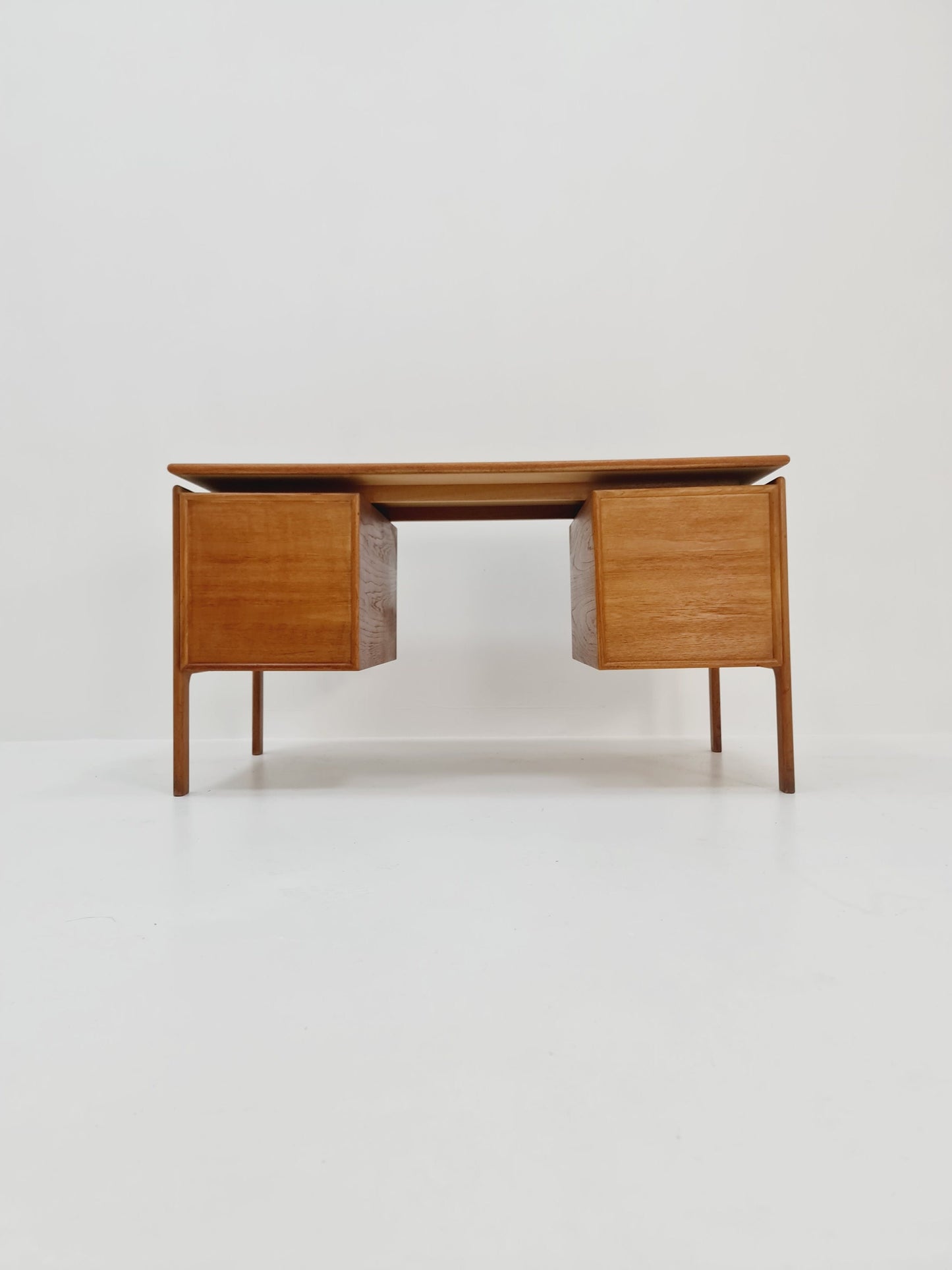 Danish vintage teak & Palisander by Arne Vodder for GV Møbler, Denmark, 1960s