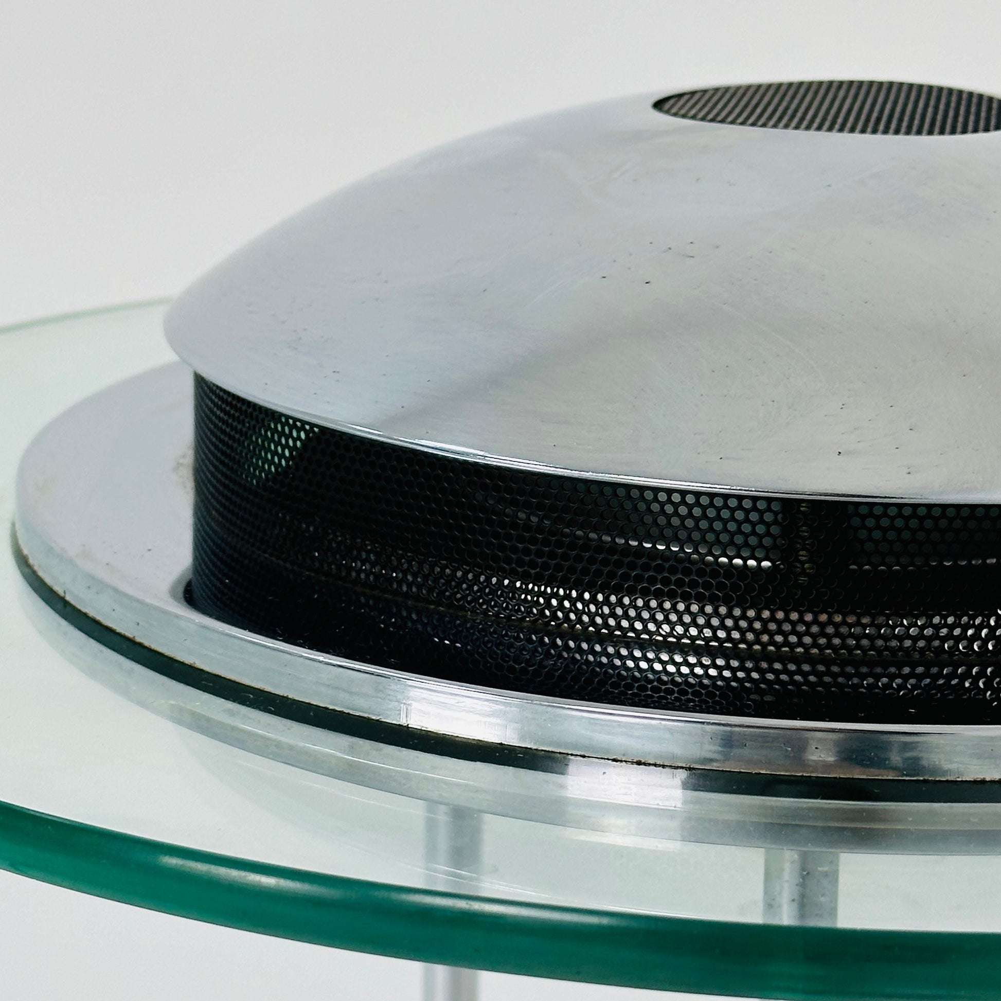 Ufo Lampe - Memphis Saturn table lamp by Robert Sunnan for Boxford Holland 1980s