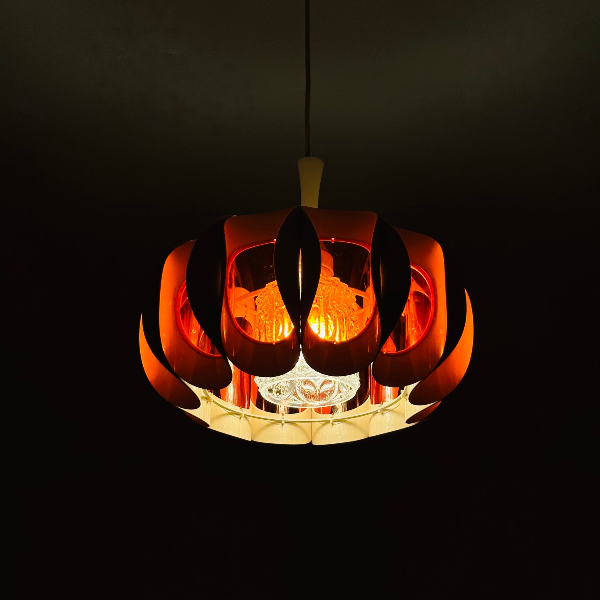 Space age pendant lamp by Thorsten Orrlings design for Markaryd. 1980s
