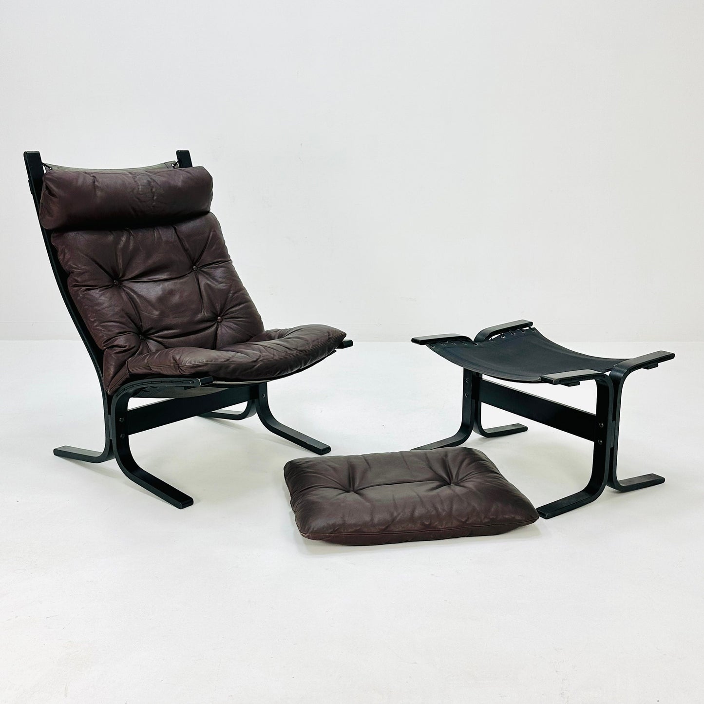 Mid century armchair “Siesta” by Ingmar Relling, Westnofa Furniture, Norway. 1960s