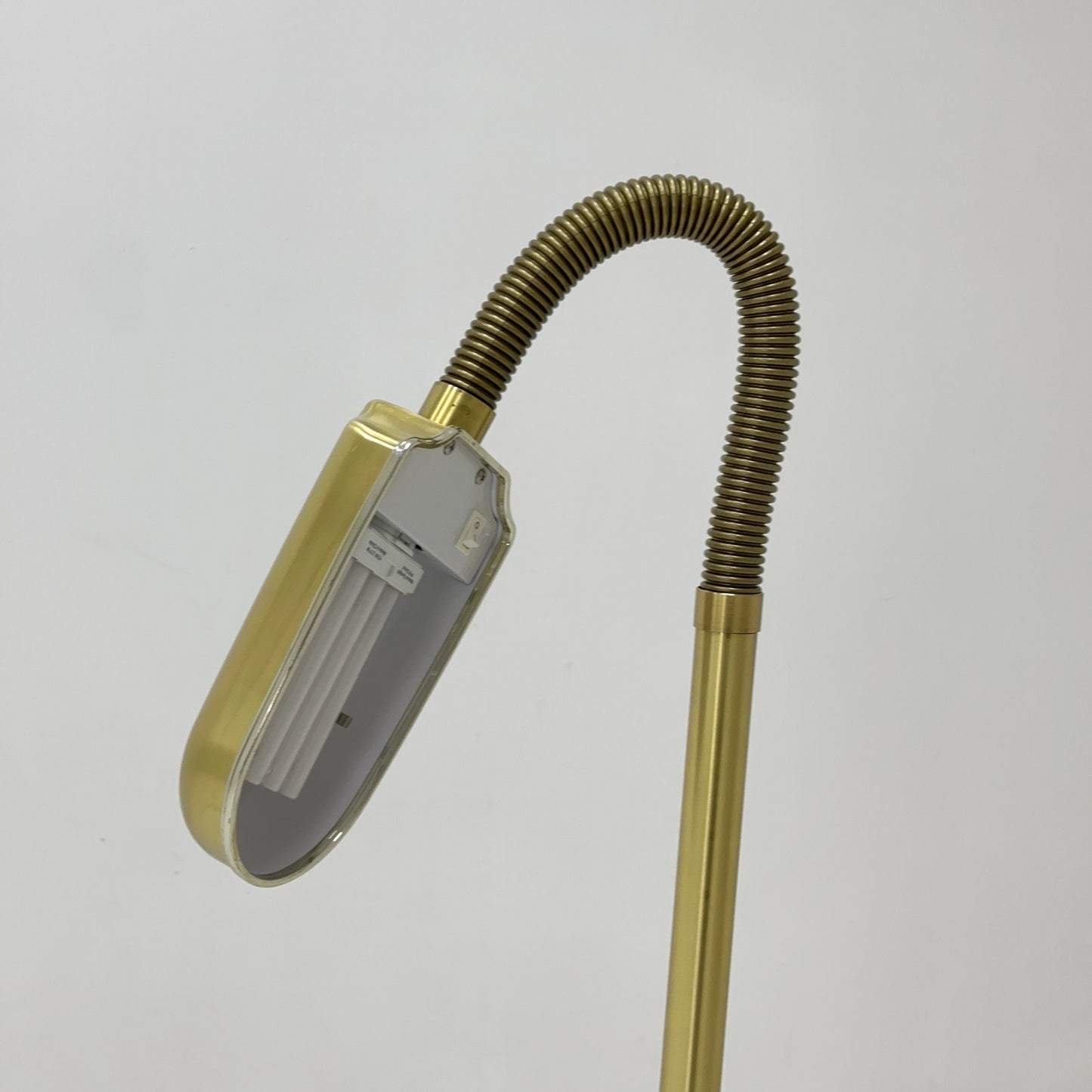 Mid century Balanced Spectrum Jefferson Avenue adjustable brass Floor Lamp 1980s