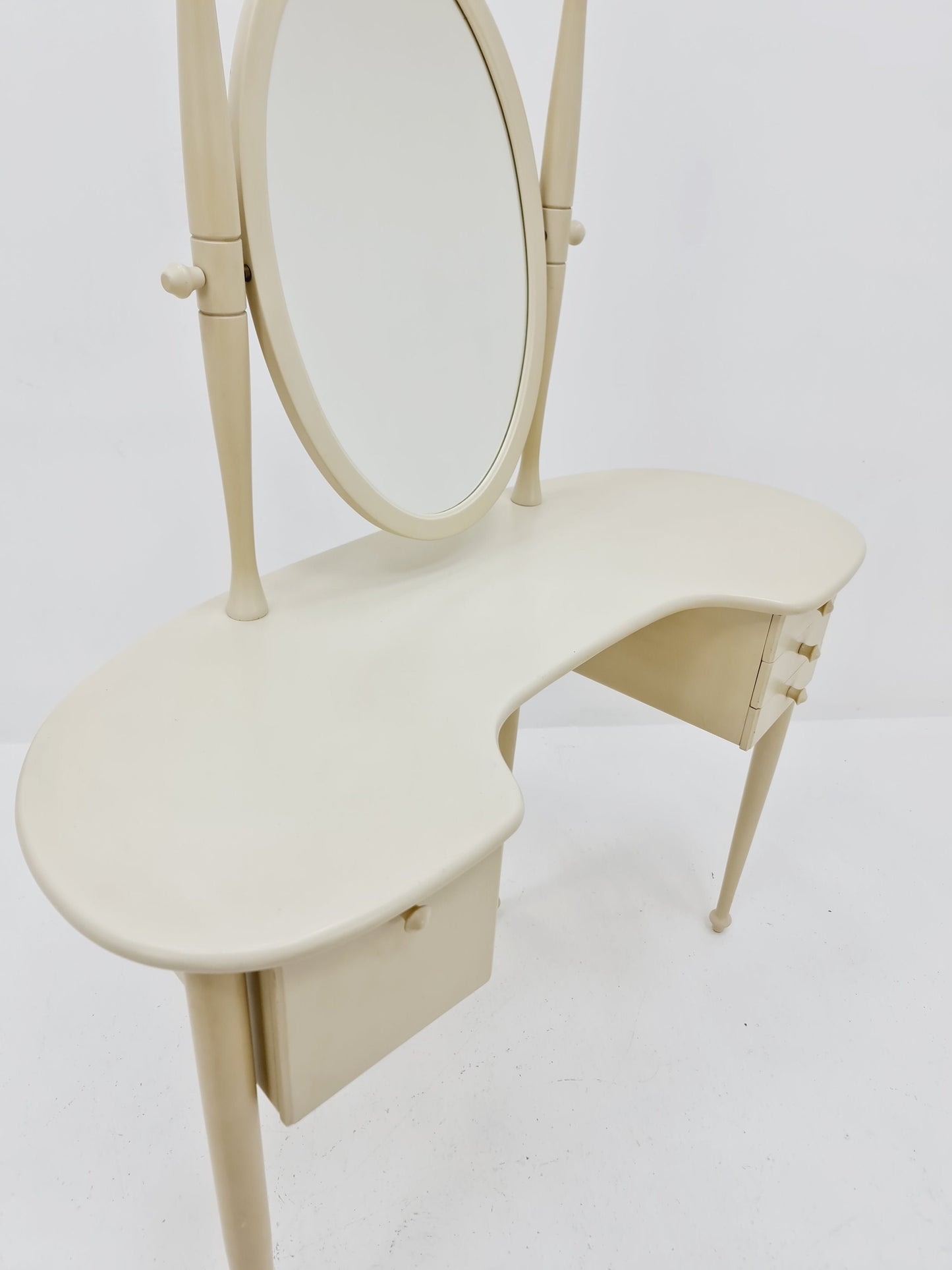Mid Century Modern Swedish vanity table/ make up By AB Nybrofabriken Model Romantica, 1960s