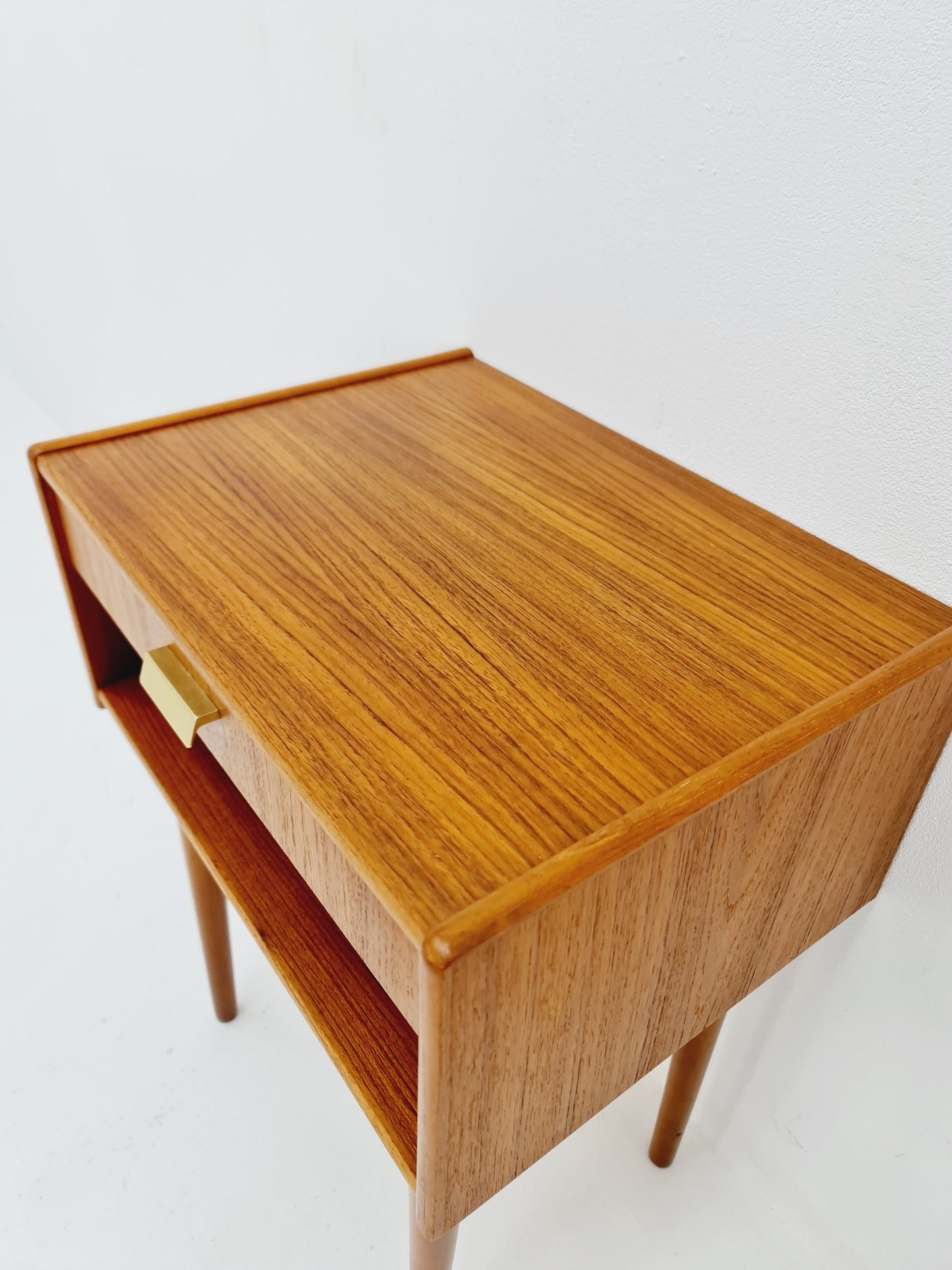 Mid century Scandinavian teak side table / bedside table, 1960s