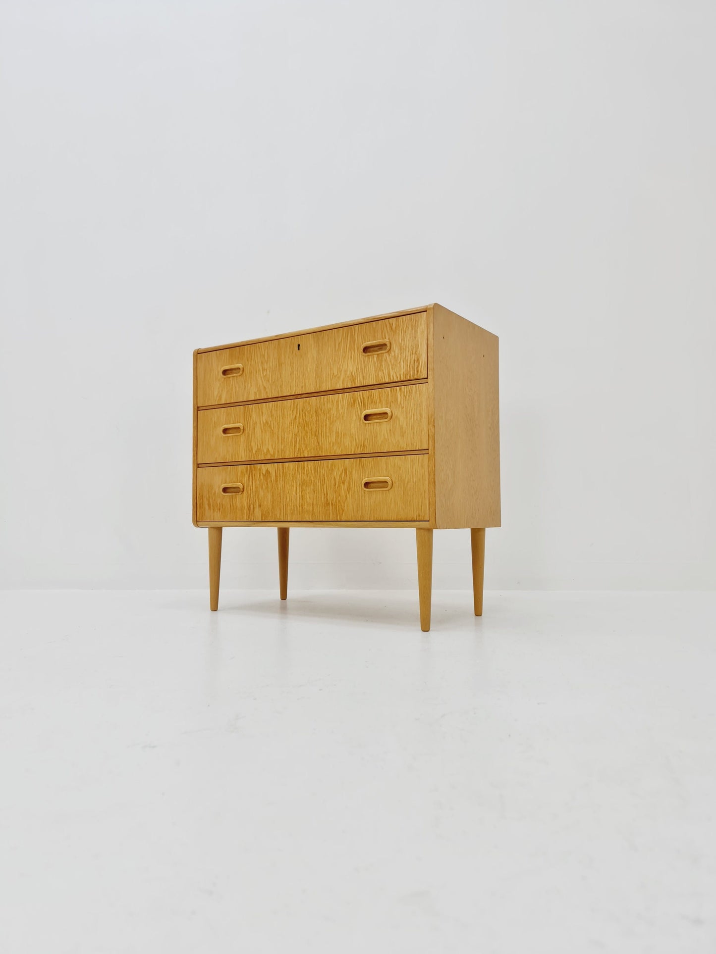 Midcentury danish design chest of drawers / drawer dresser /3 drawers cabinet, 1960s