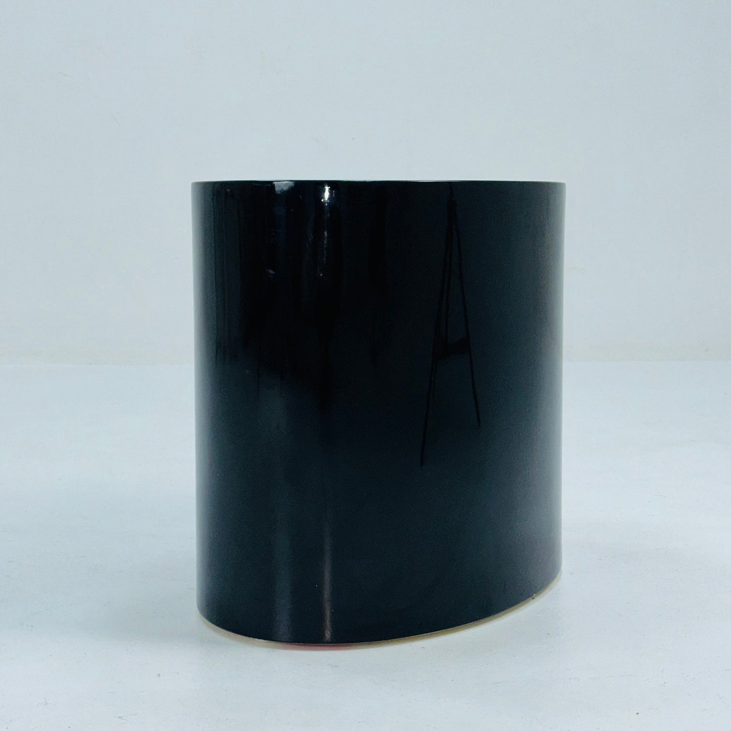 Space age Gloss Black oval shape end table /side table 1970s