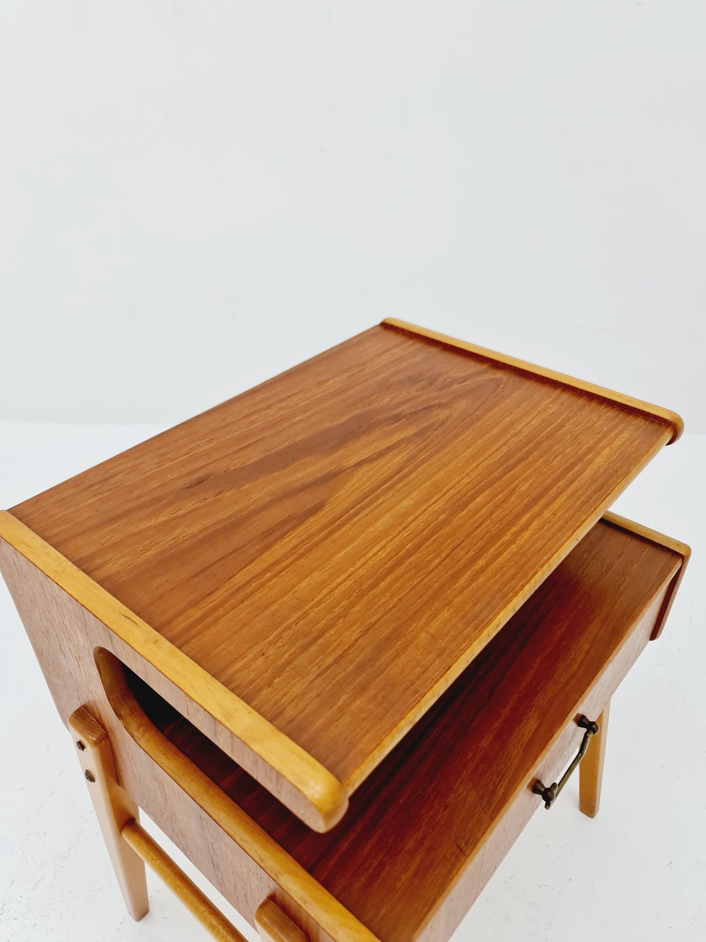 Midcentury Carlström & Co Teak Vintage Side table/ Bedside table/ Night stand straight from the sixties